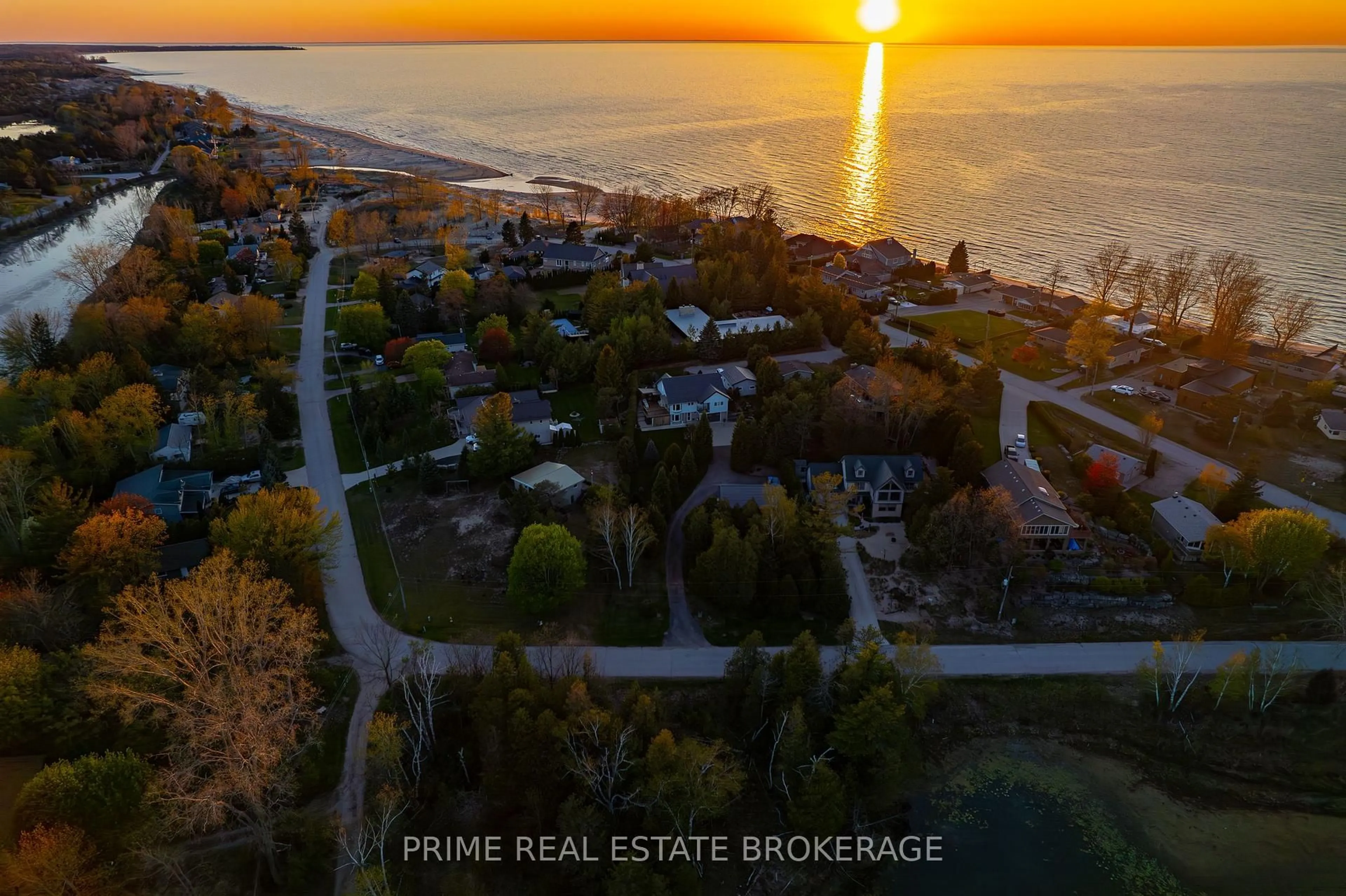 A pic from outside/outdoor area/front of a property/back of a property/a pic from drone, water/lake/river/ocean view for 10031 Wedd Rd, Lambton Shores Ontario N0M 2L0