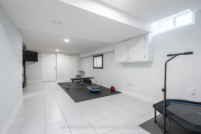 Additional property image - 20 Benwood Crt