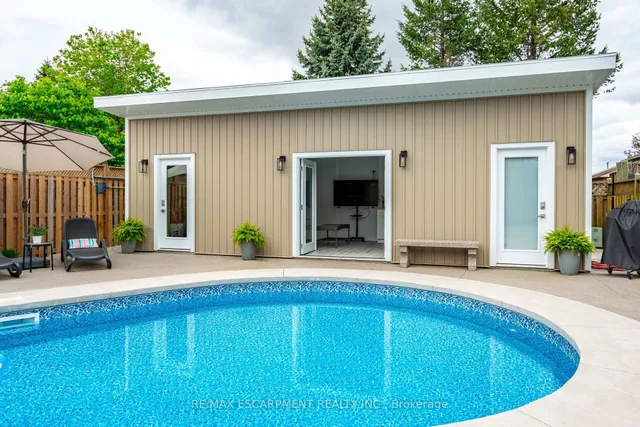 Additional property image - 20 Benwood Crt