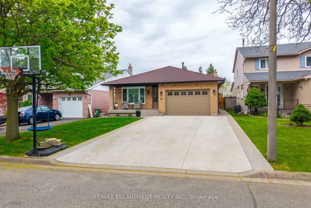 Additional property image - 20 Benwood Crt