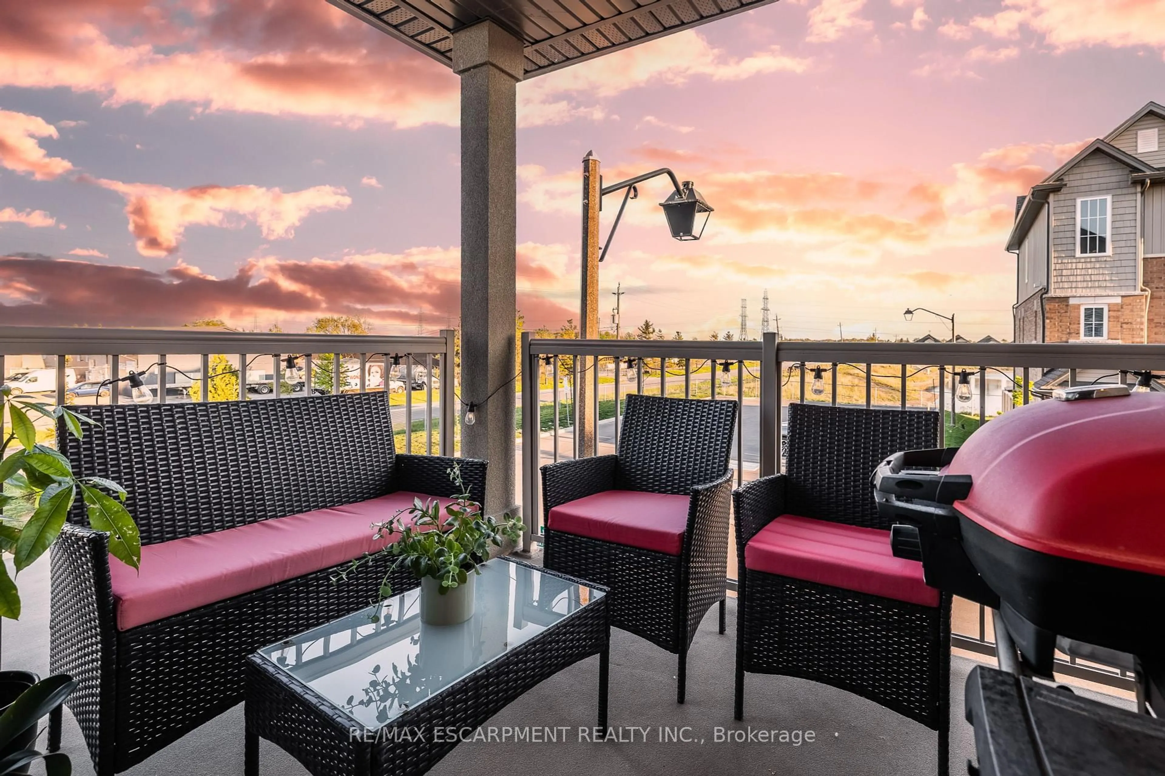 Patio, unknown for 51 Laguna Village Cres, Hamilton Ontario L0R 1P0