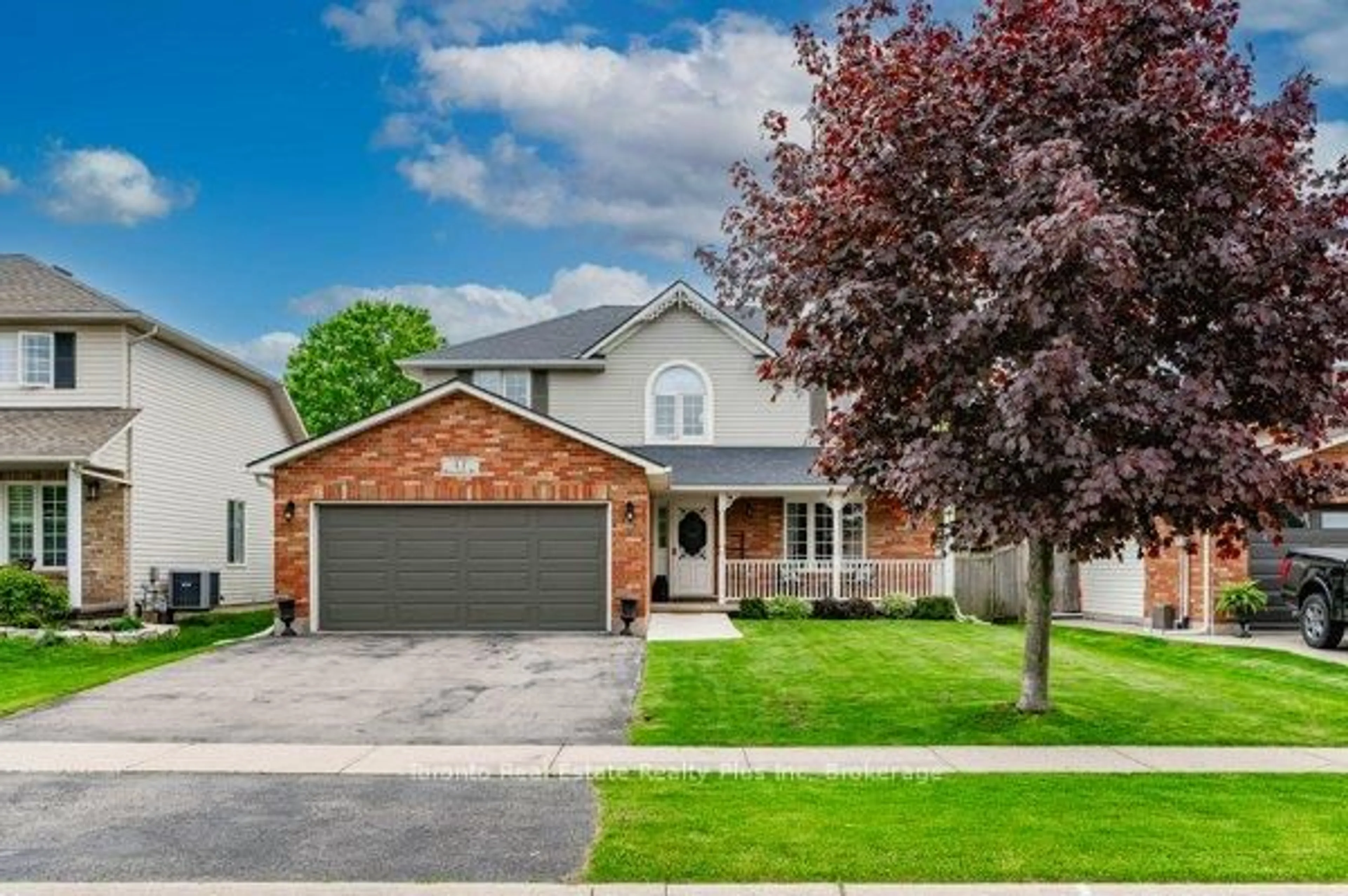 Home with brick exterior material, street for 47 Dunrobin Dr, Haldimand Ontario N3W 2N7