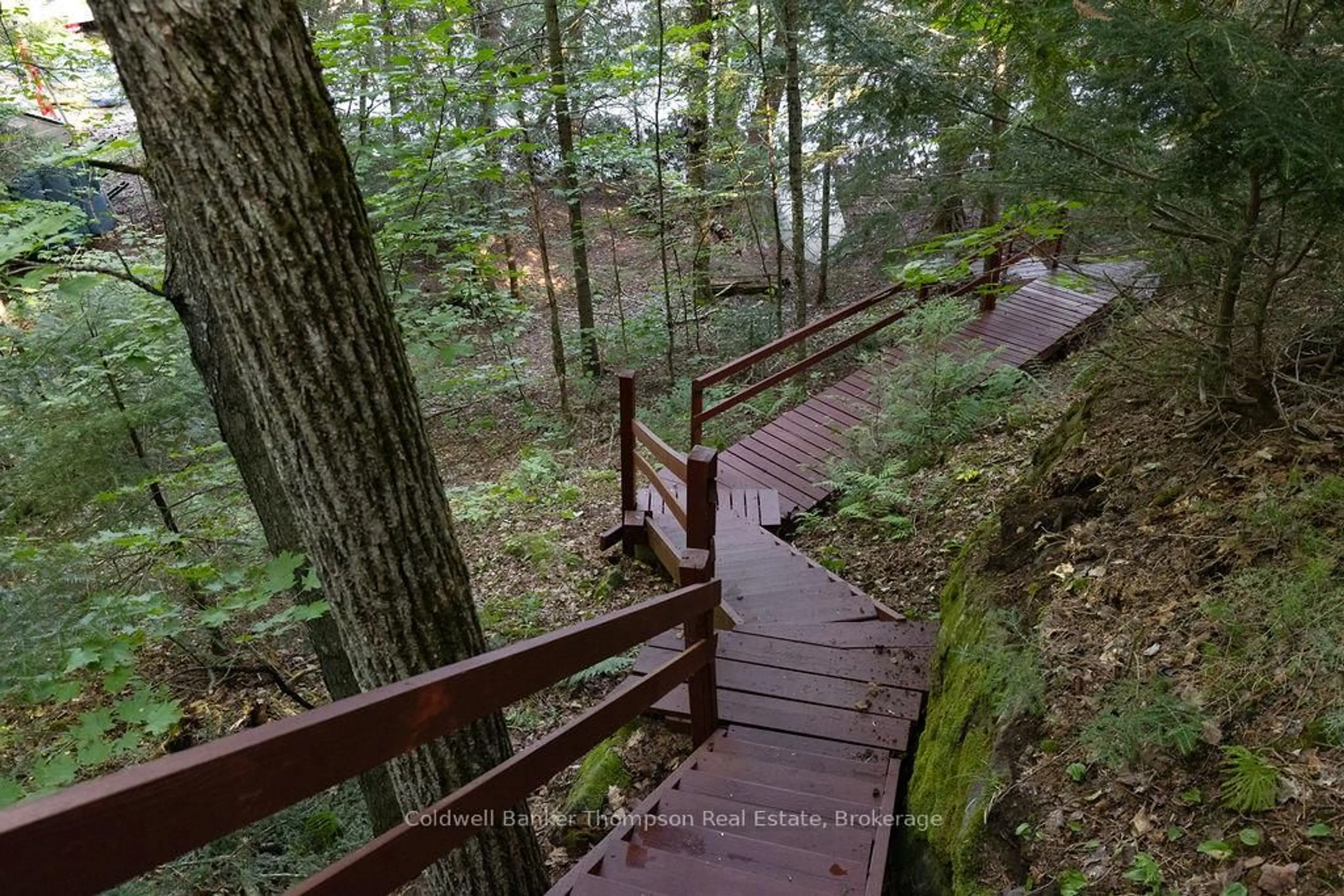 Stairs for 22 Frank Lane, Perry Ontario P0A 1J0