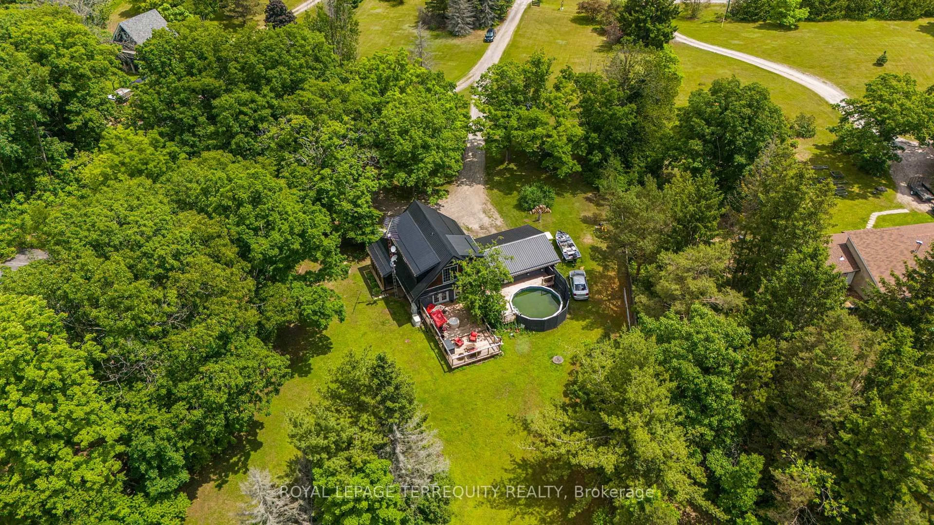 A pic from outside/outdoor area/front of a property/back of a property/a pic from drone, unknown for 324 Godolphin Rd, Trent Hills Ontario K0K 3K0