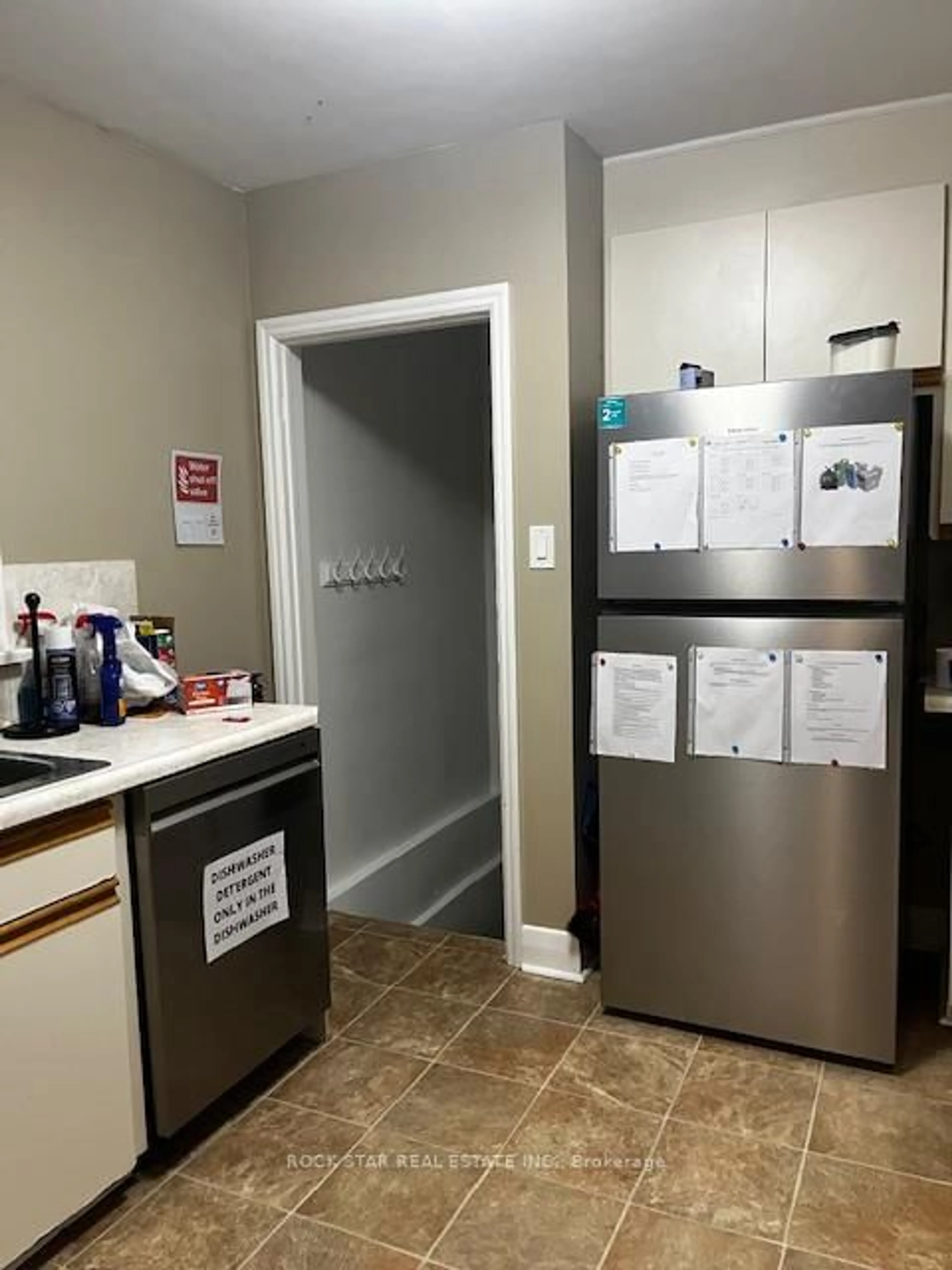Kitchen with laundary machines, unknown for 121 Jacobson Ave, St. Catharines Ontario L2T 3A6