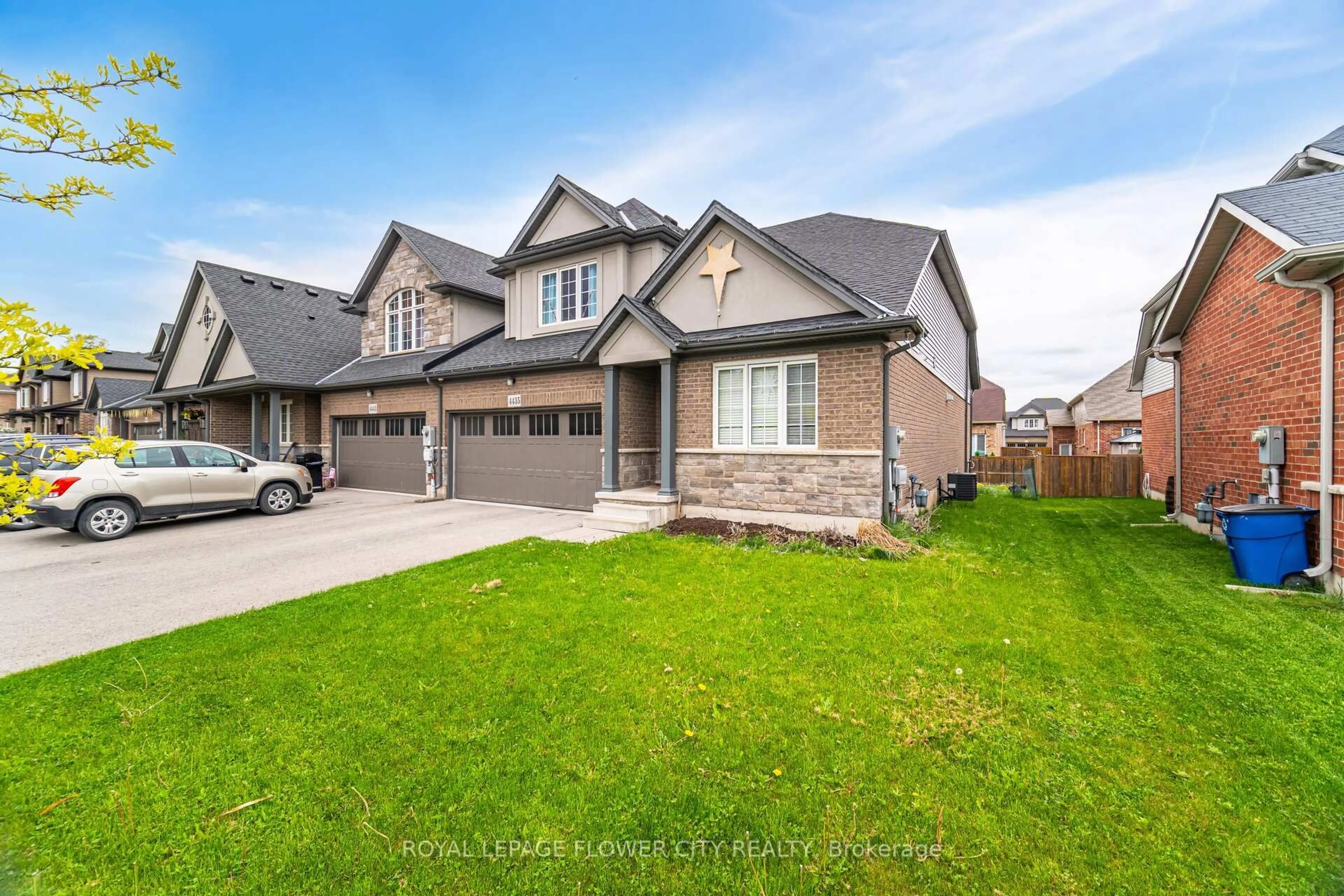 Home with brick exterior material, street for 4435 Shuttleworth Dr, Niagara Falls Ontario L2G 0X4