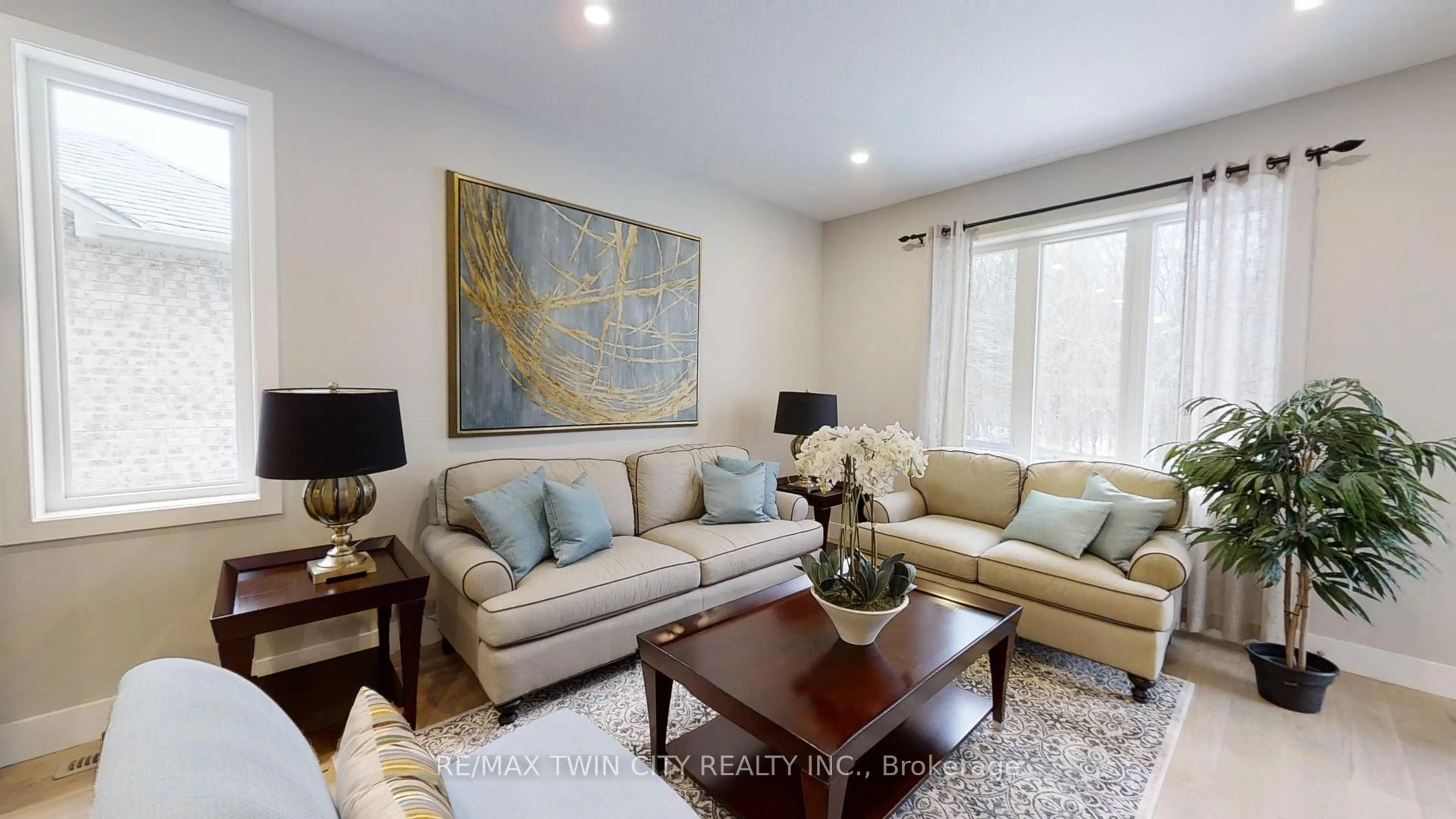 Living room with furniture, unknown for 668 Chelton Rd, London South Ontario N6M 0A1