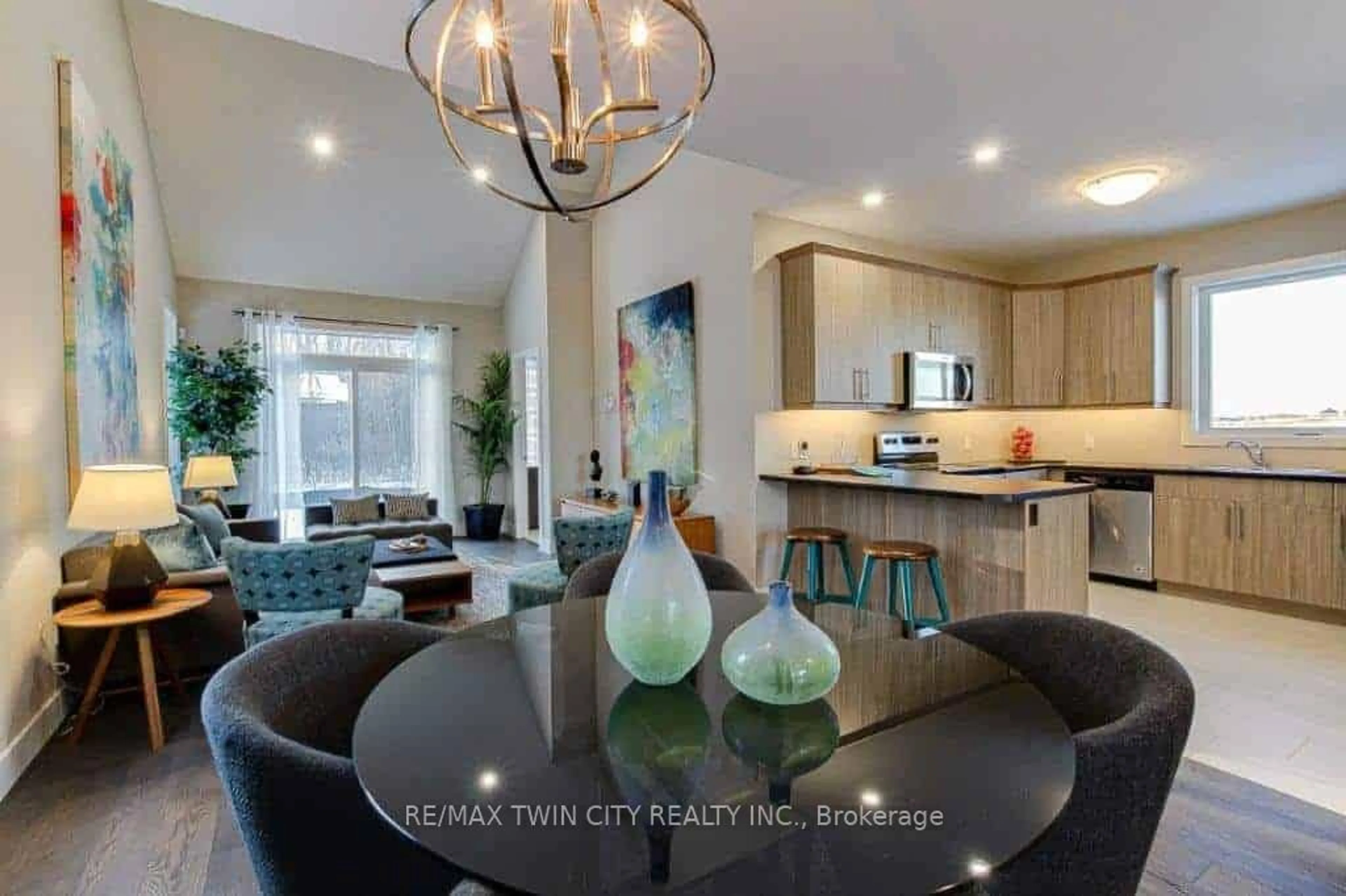Open concept kitchen, ceramic/tile floor for 2100 Evans Blvd, London South Ontario N6M 0J6