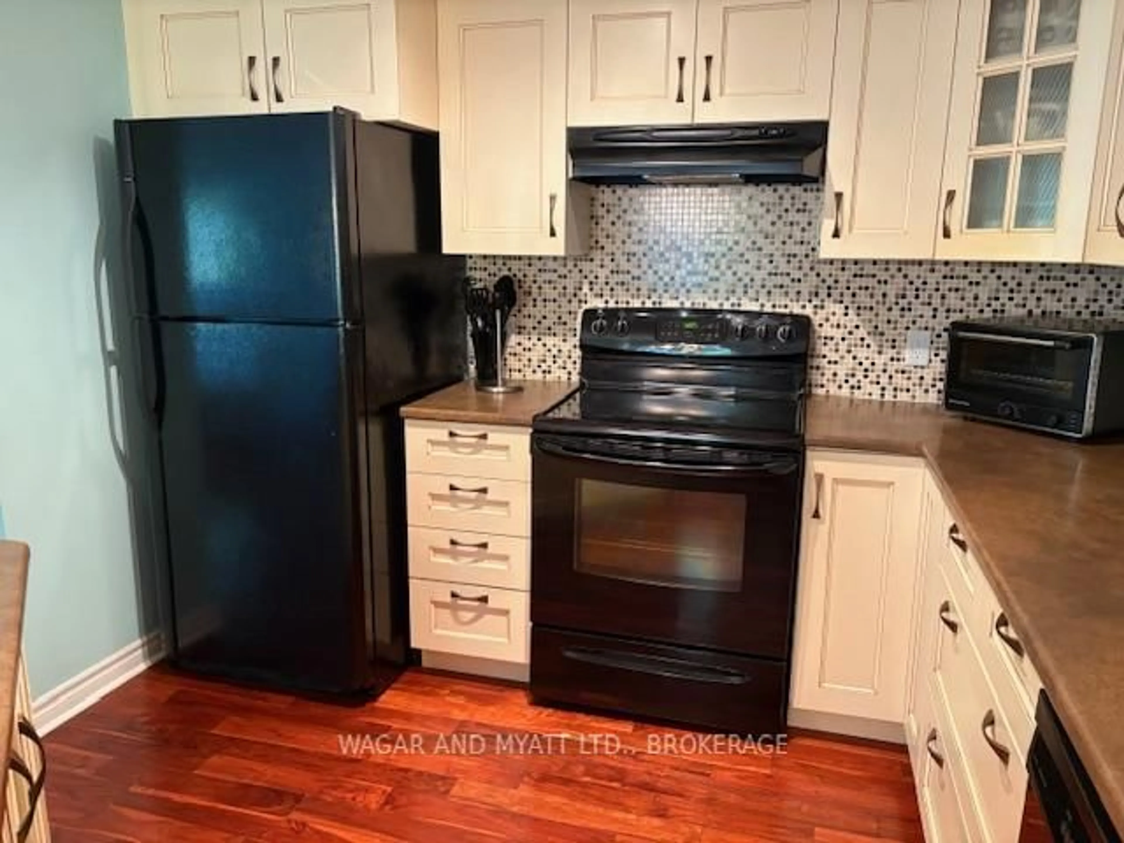 Standard kitchen, unknown for 62-1 COUNTY ROAD 8 Rd, Greater Napanee Ontario K7R 3E7