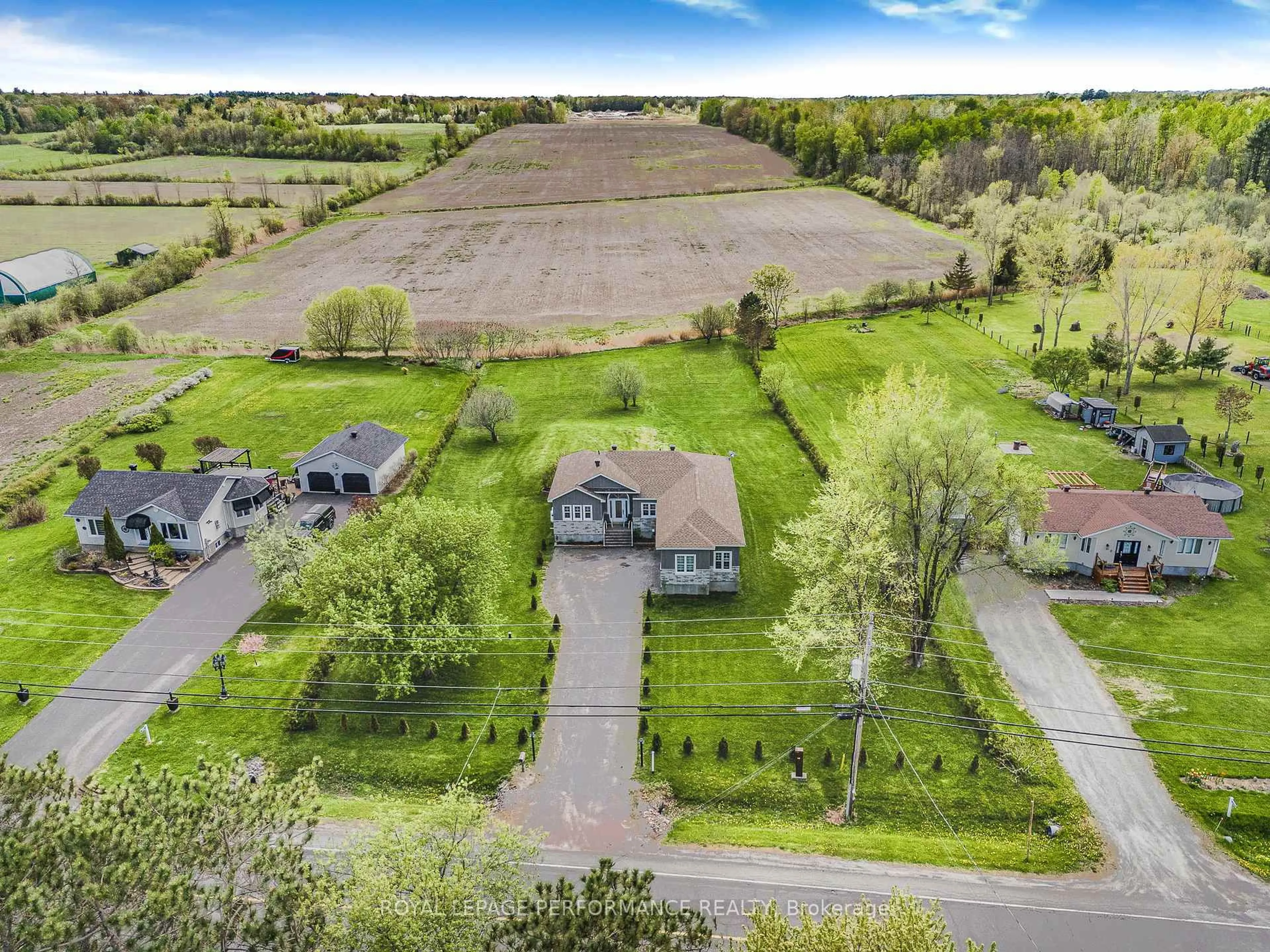 A pic from outside/outdoor area/front of a property/back of a property/a pic from drone, street for 3726 Front Rd, Champlain Ontario K6A 2T4