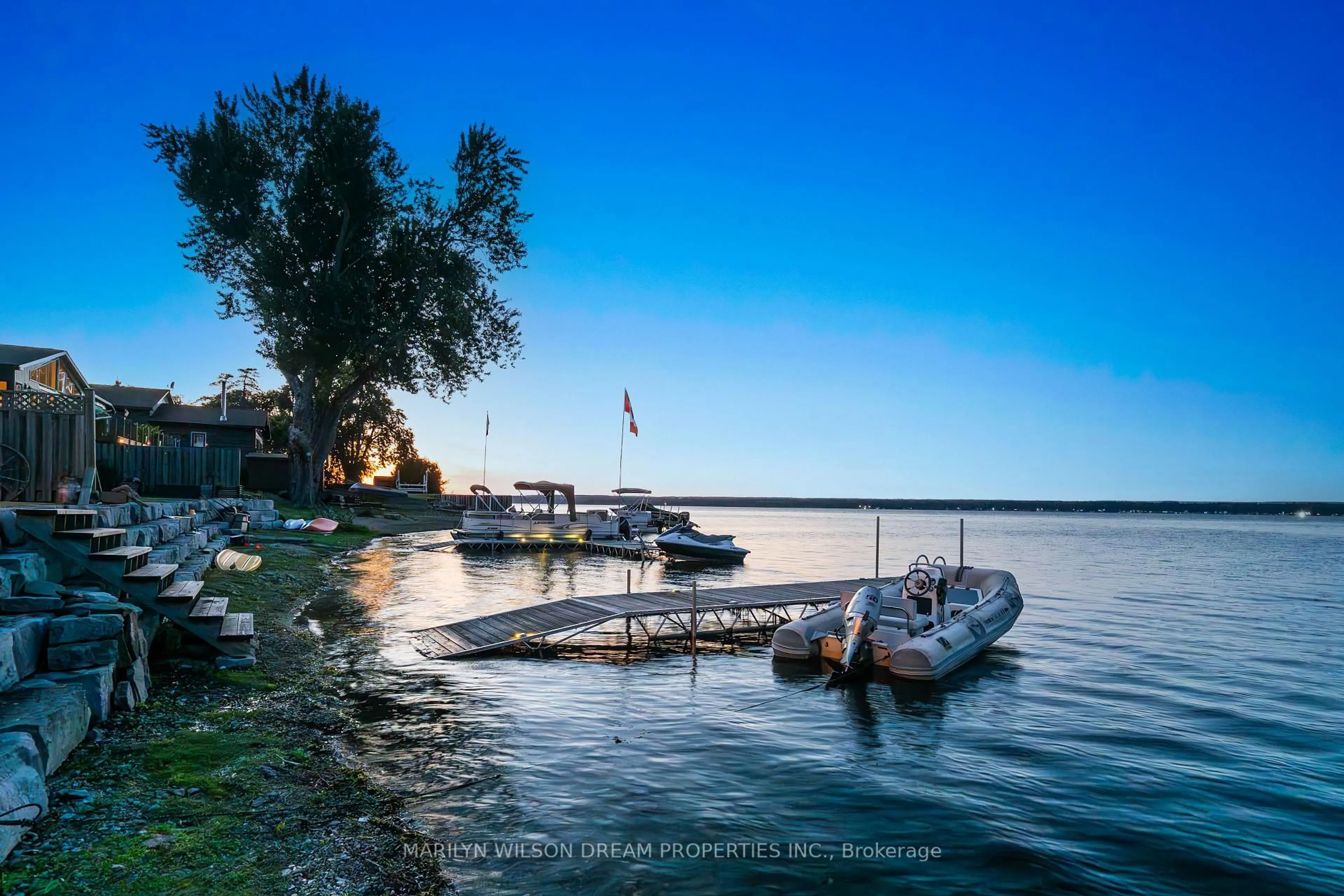 Unknown for 614 Lake St, Renfrew Ontario K7V 3Z8