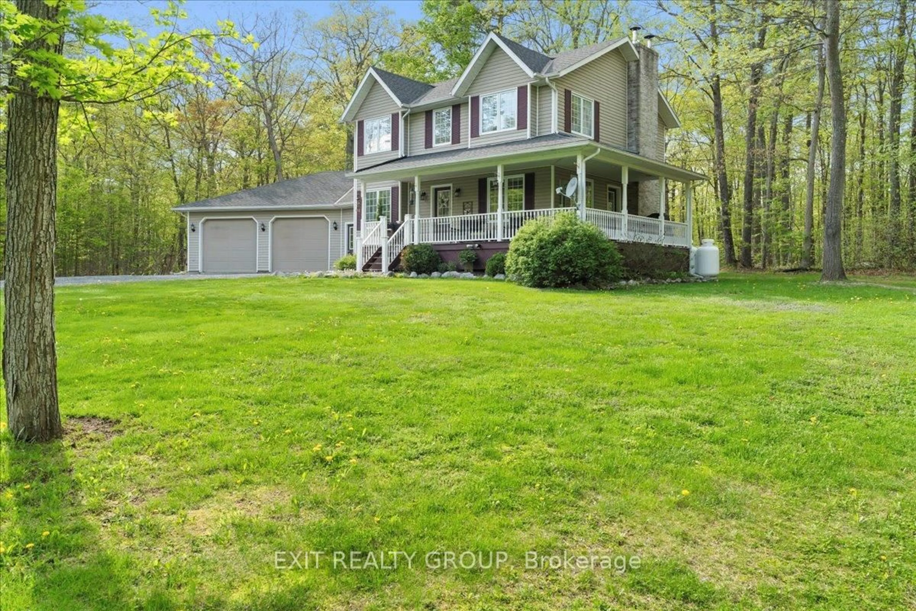 A pic from outside/outdoor area/front of a property/back of a property/a pic from drone, water/lake/river/ocean view for 44 Centre Rd, Madoc Ontario K0K 2K0