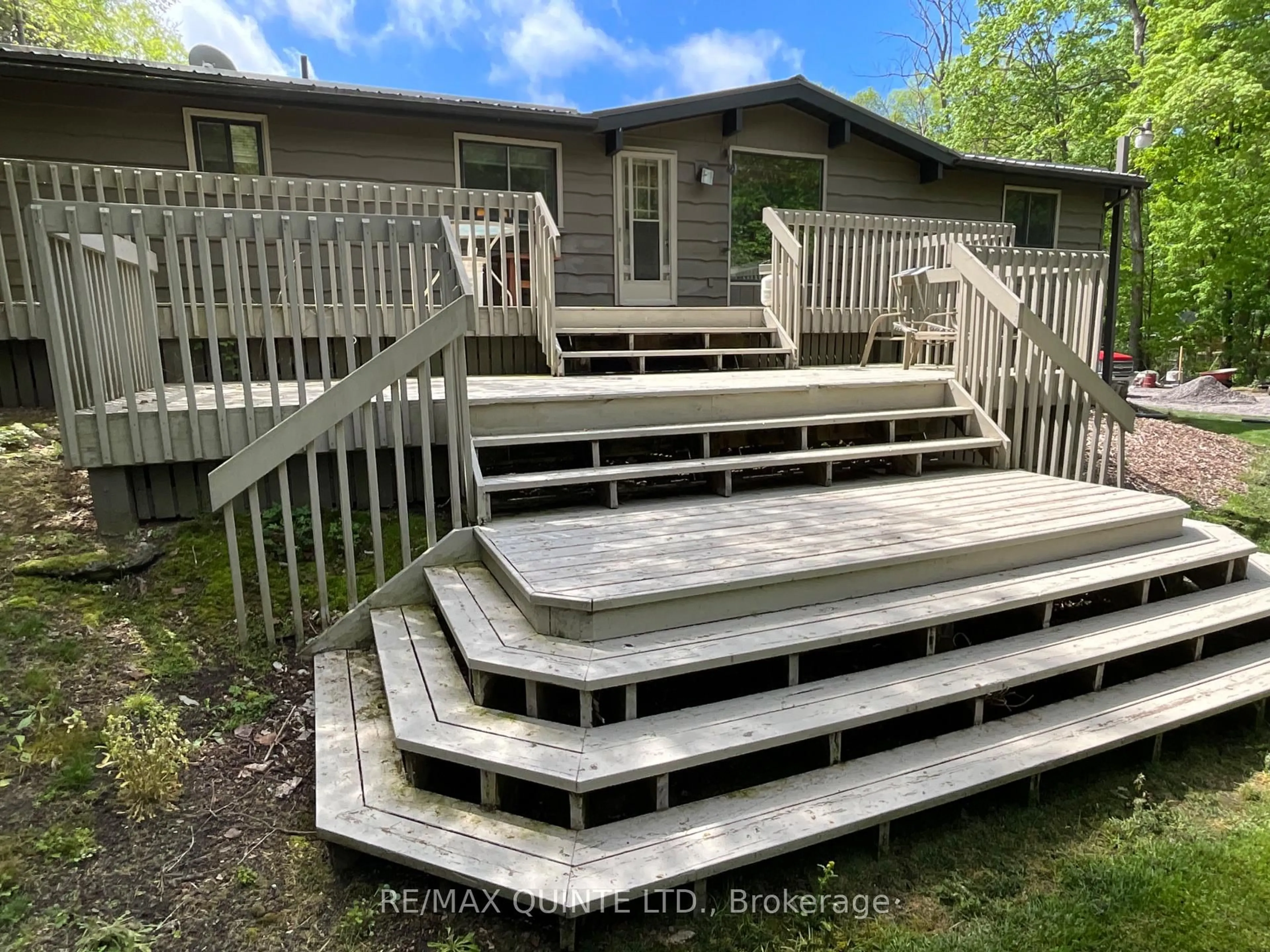Unknown for 405 Scuttlehole Rd, Belleville Ontario K0K 2V0