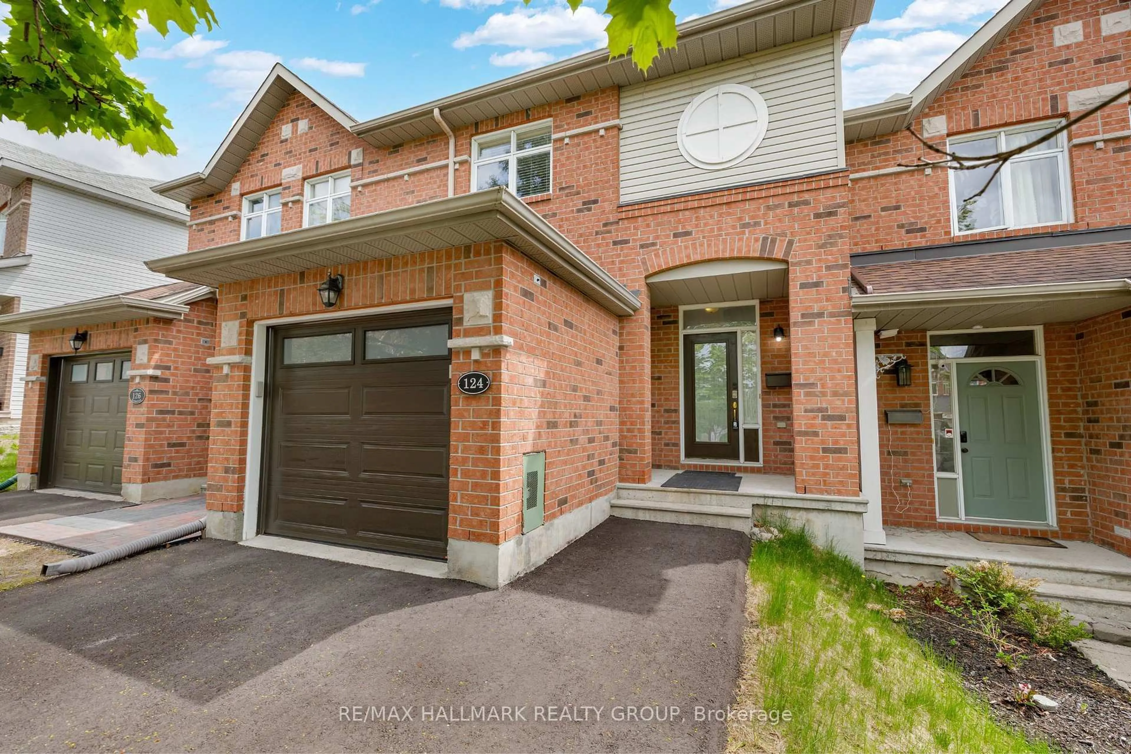 Home with brick exterior material, street for 124 Kimberwick Cres, Ottawa Ontario K1V 1K7