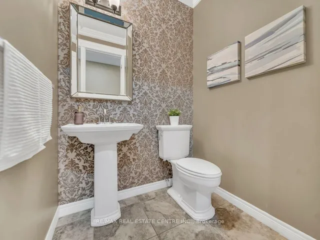 Additional image 20 of 264 Evens Pond Cres