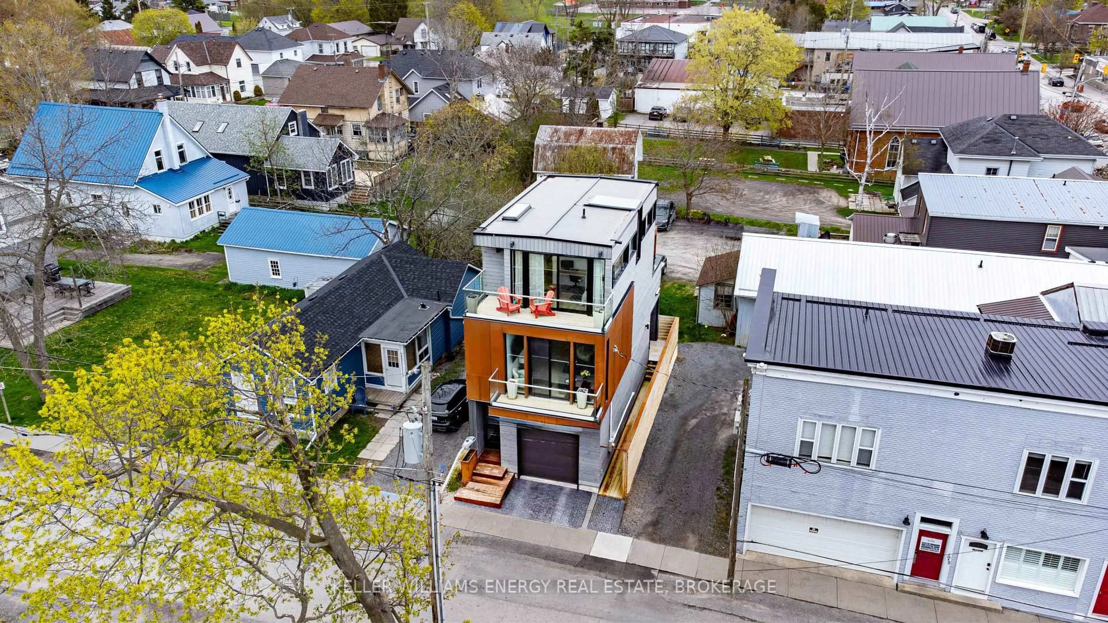 A pic from outside/outdoor area/front of a property/back of a property/a pic from drone, street for 37 West St, Prince Edward County Ontario K0K 3L0