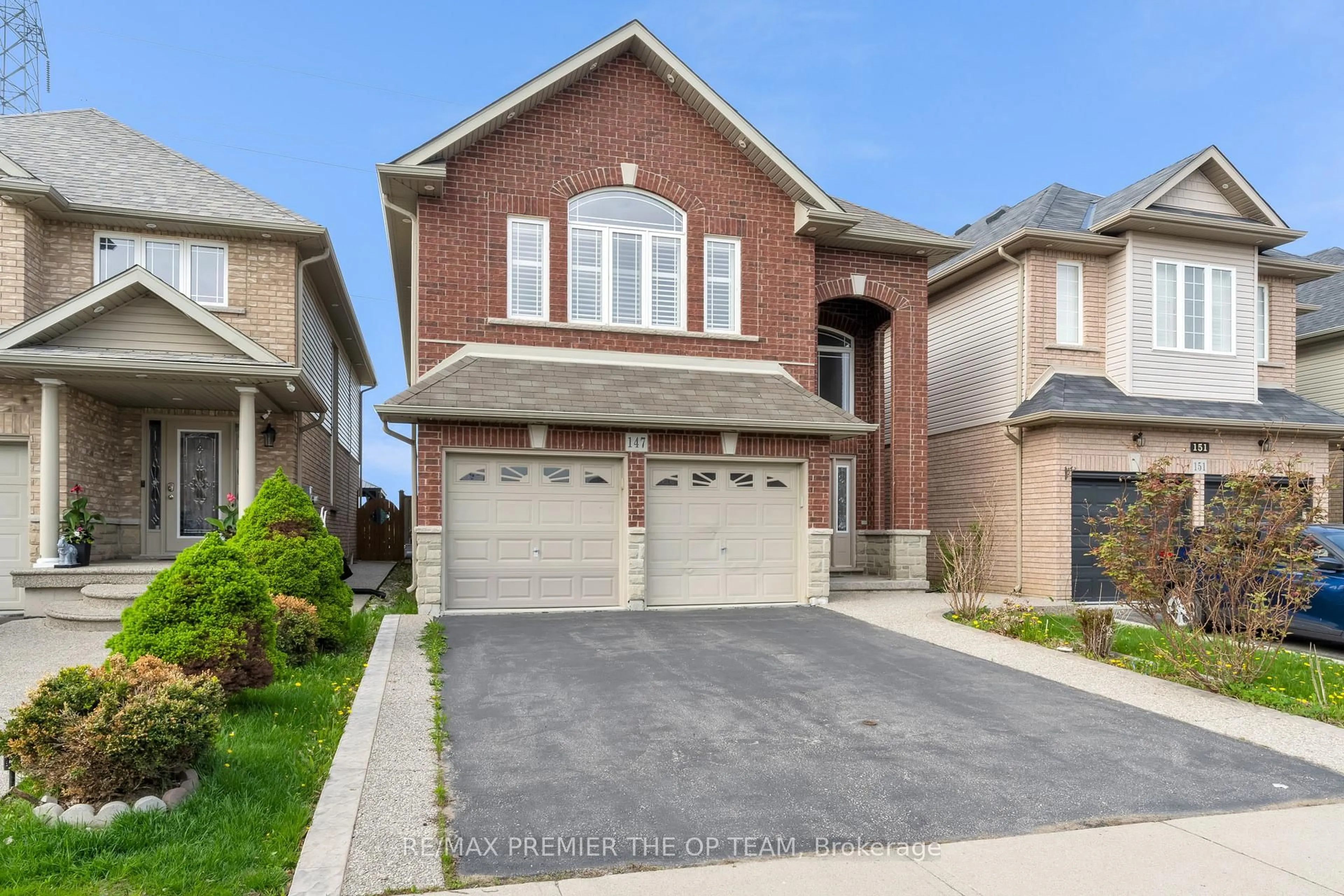 Home with brick exterior material, street for 147 Pelech Cres, Hamilton Ontario L0R 1P0