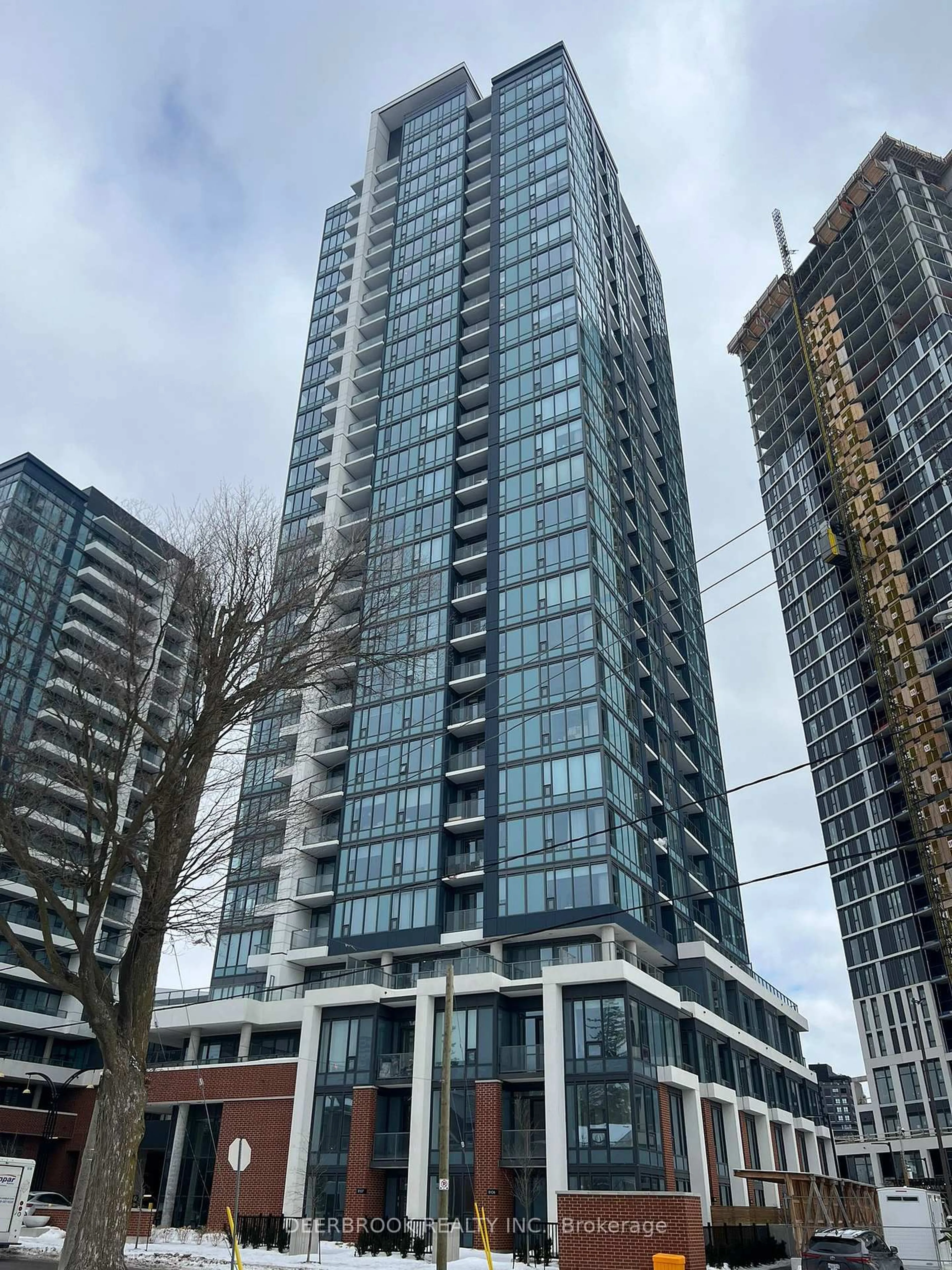 Unknown for 15 Wellington St #204, Kitchener Ontario N2G 0E4