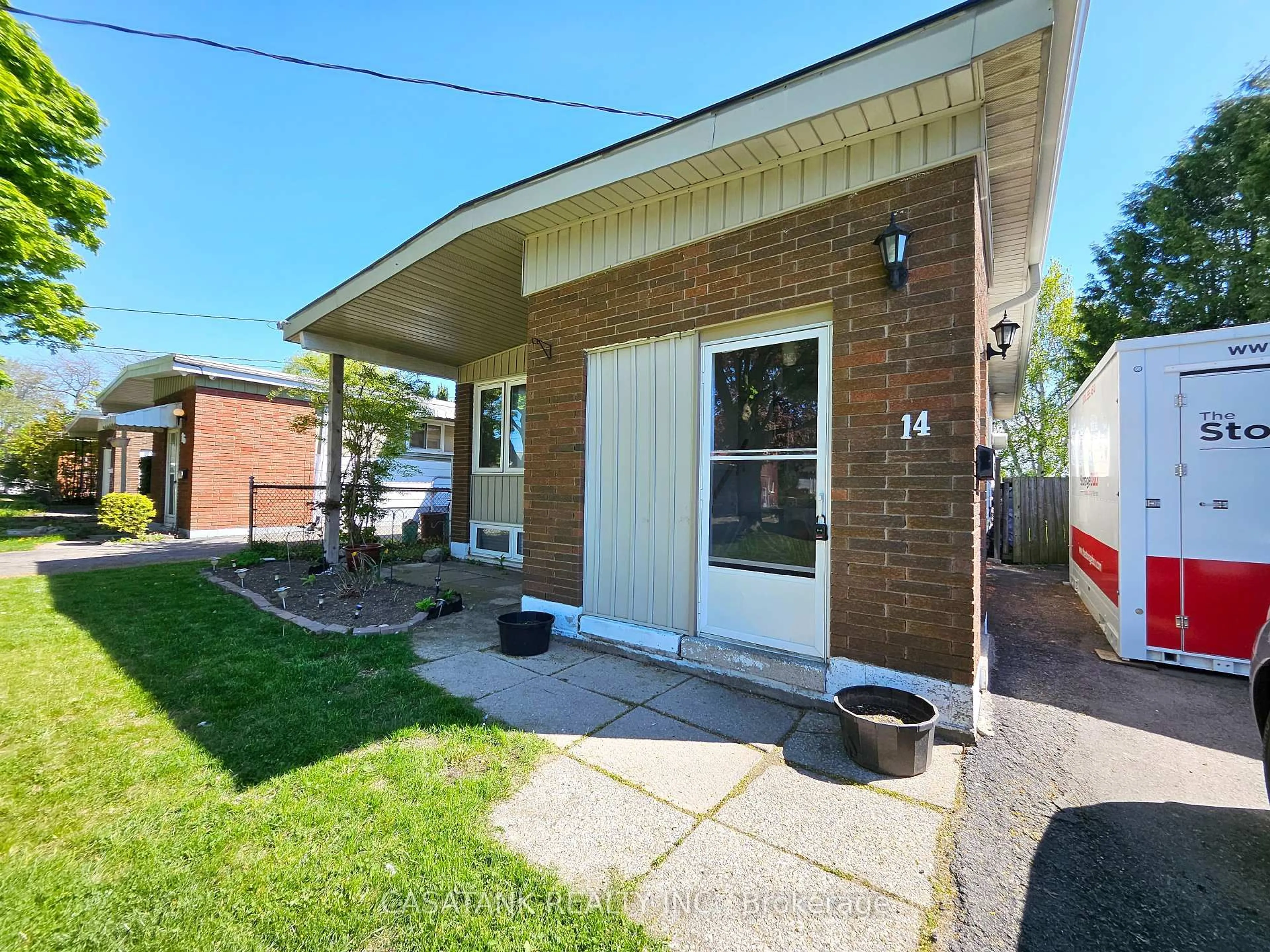 Home with brick exterior material, street for 14 Ronaldshay Ave, Hamilton Ontario L9A 3B1