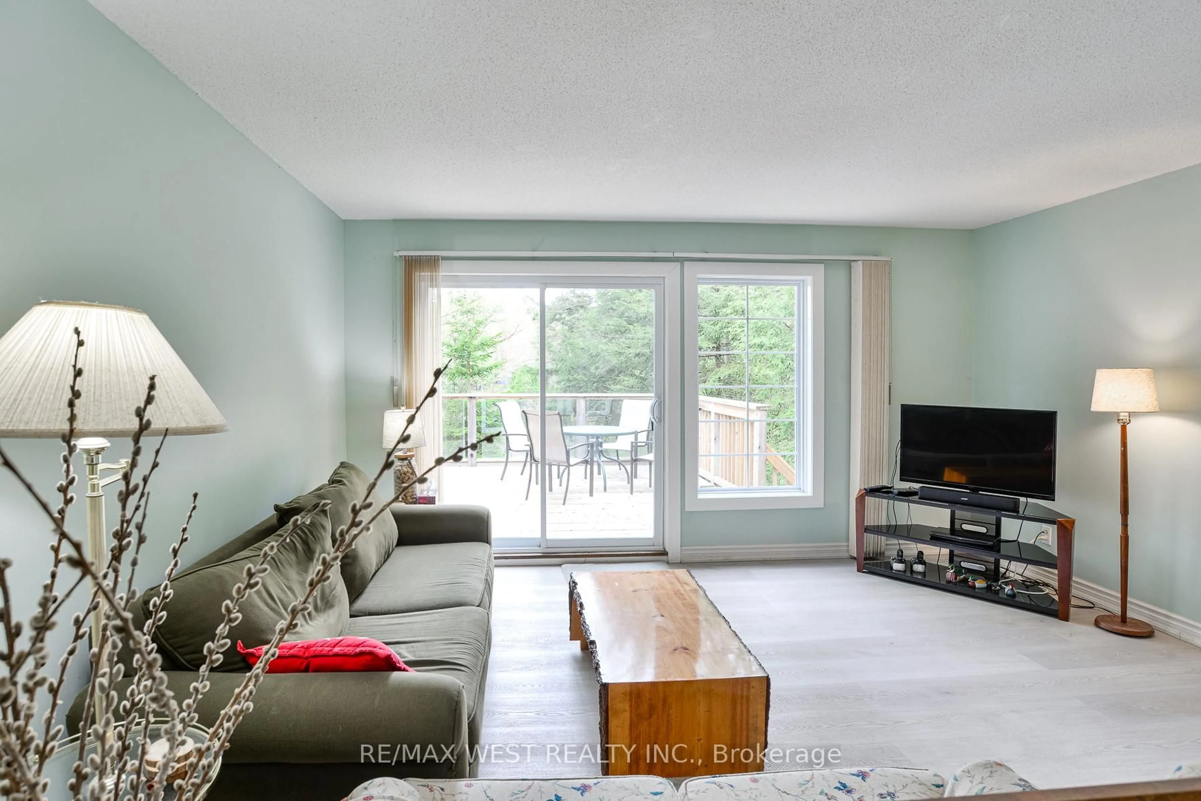 Living room with furniture, unknown for 1162 Burlmarie Rd #1, Lake of Bays Ontario P0B 1A0