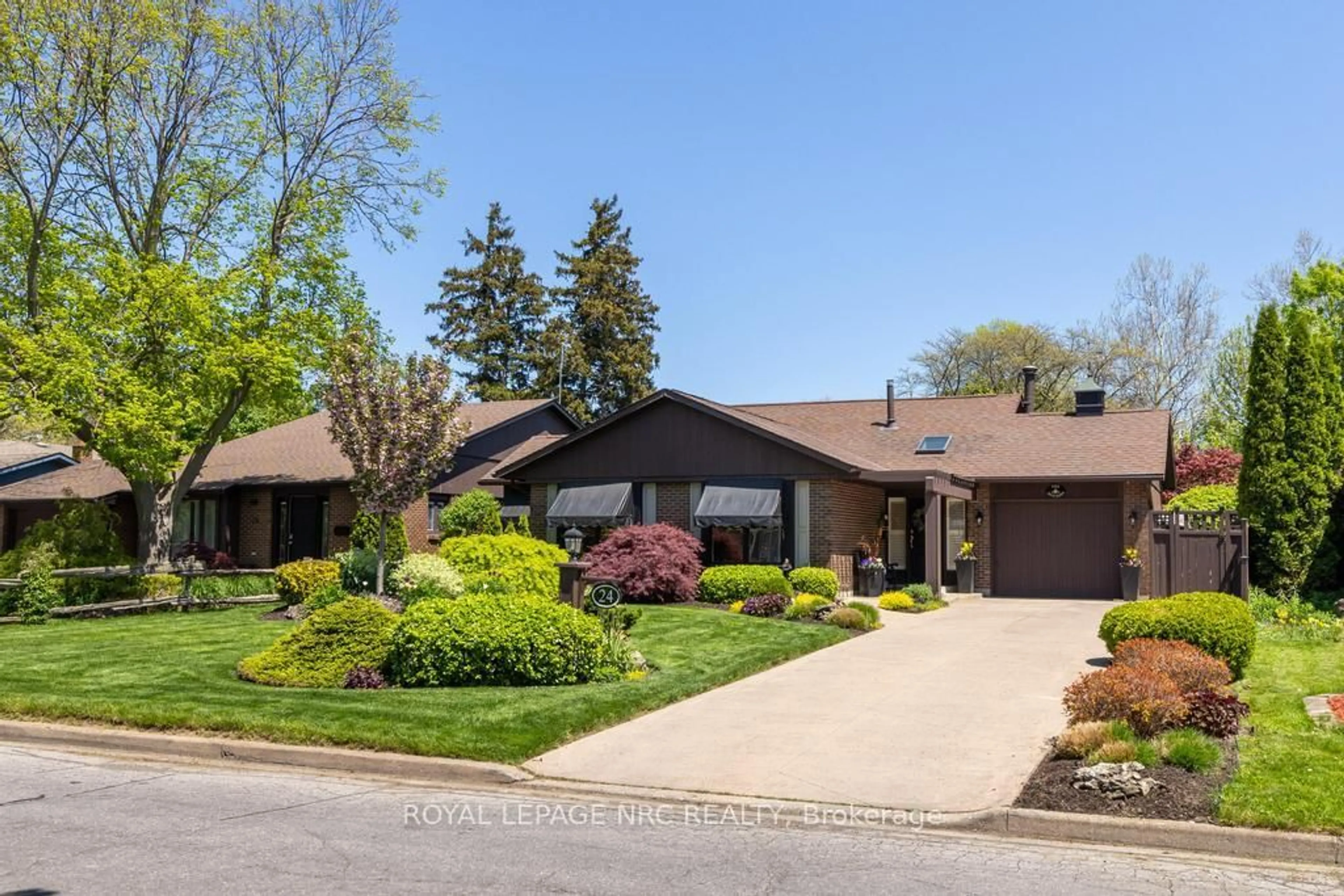 Unknown for 24 Richelieu Dr, St. Catharines Ontario L2M 2B8