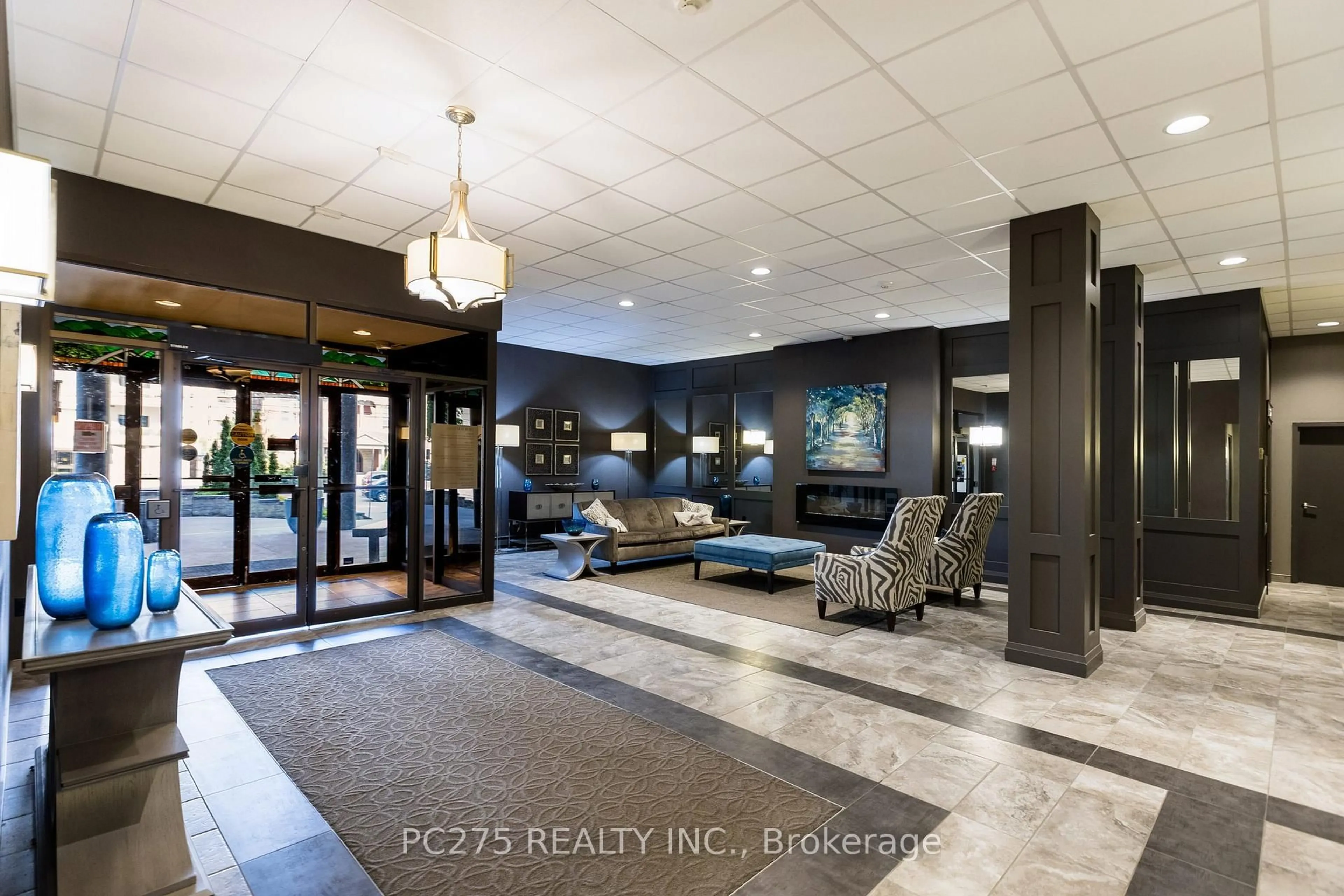 Lobby for 549 Ridout St #407, London East Ontario N6A 5N5