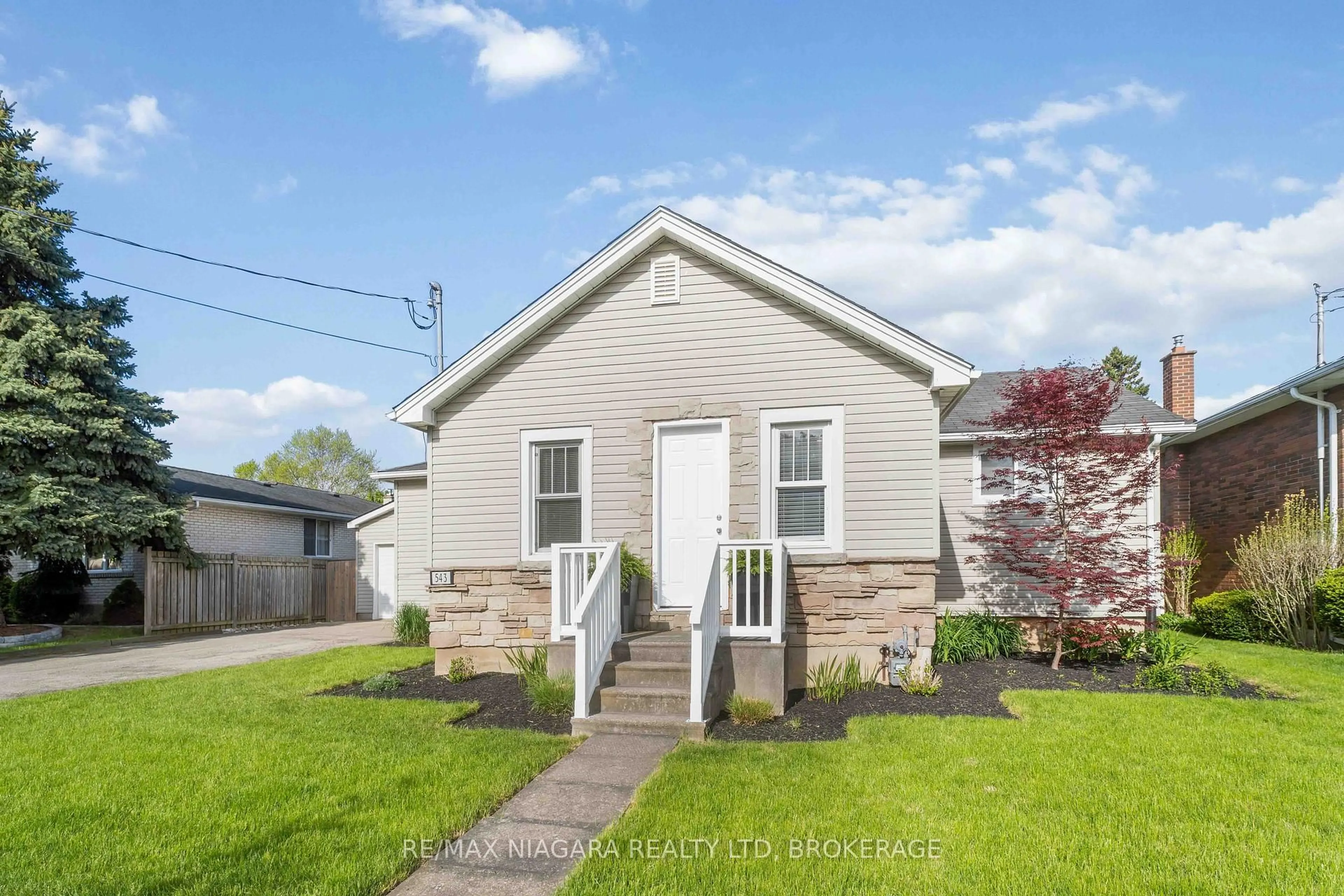 Unknown for 543 Vine St, St. Catharines Ontario L2M 3T5