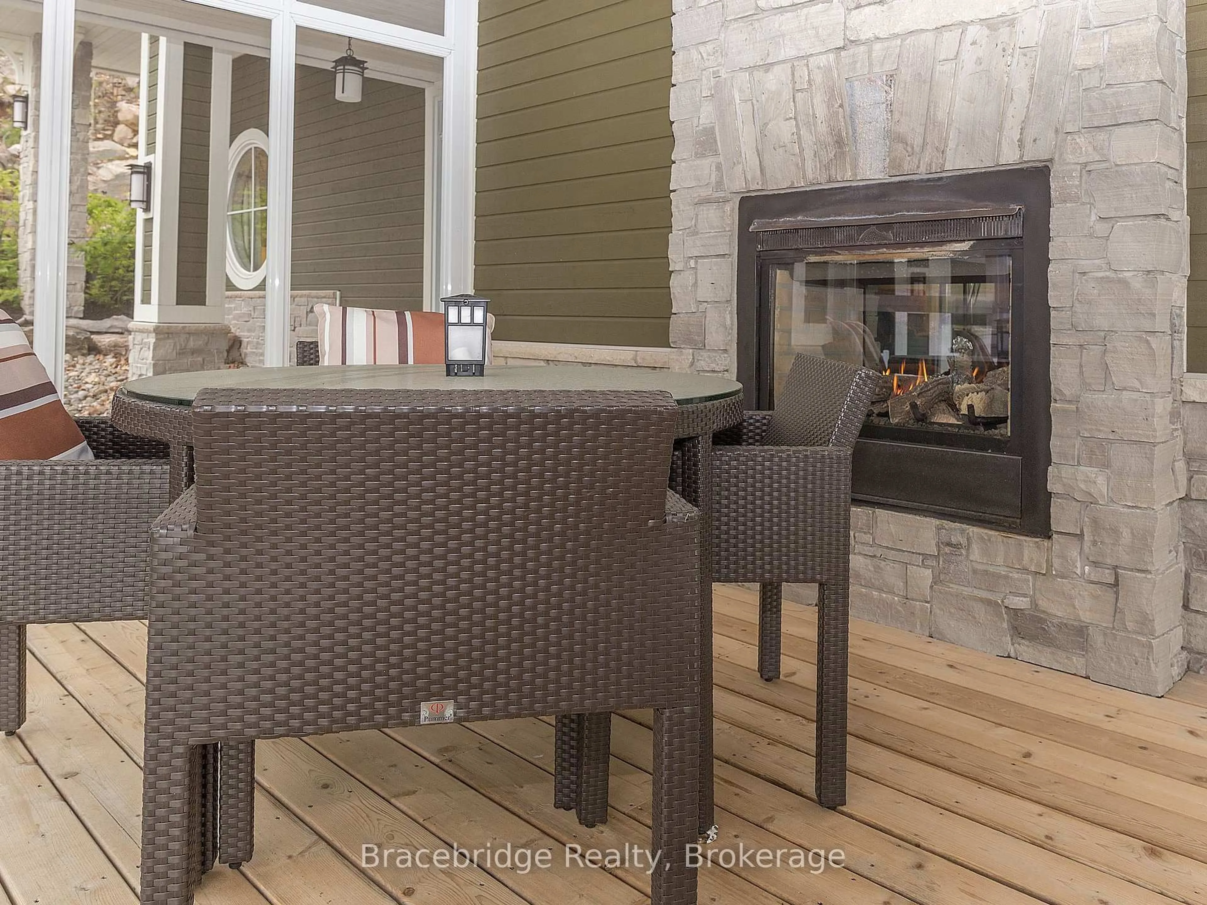 Patio, street for 1869 Muskoka Rd 118 Highway #B101-B2, Muskoka Lakes Ontario P1L 1W8