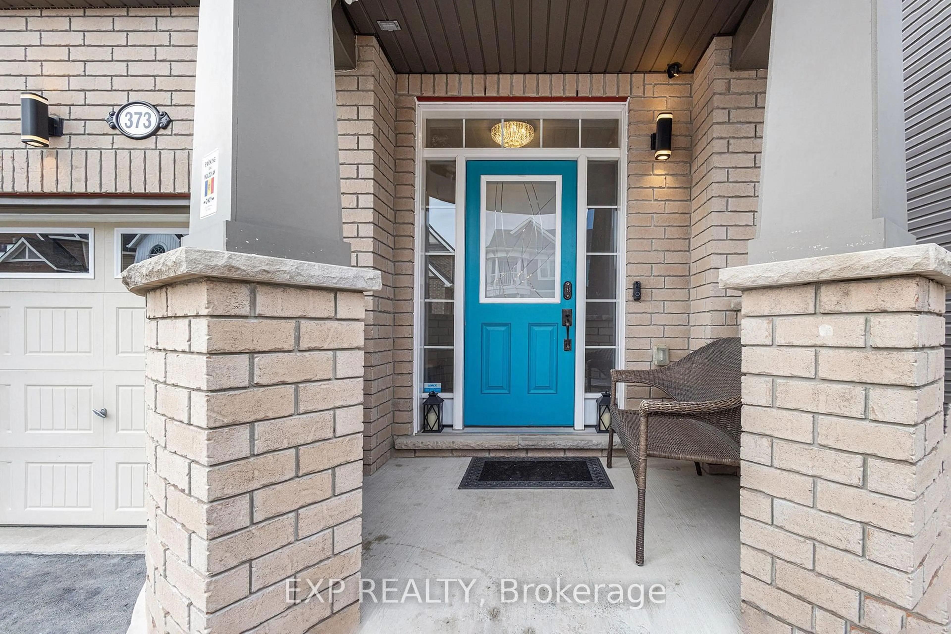 Indoor entryway for 373 River Landing Ave, Ottawa Ontario K2J 6K6