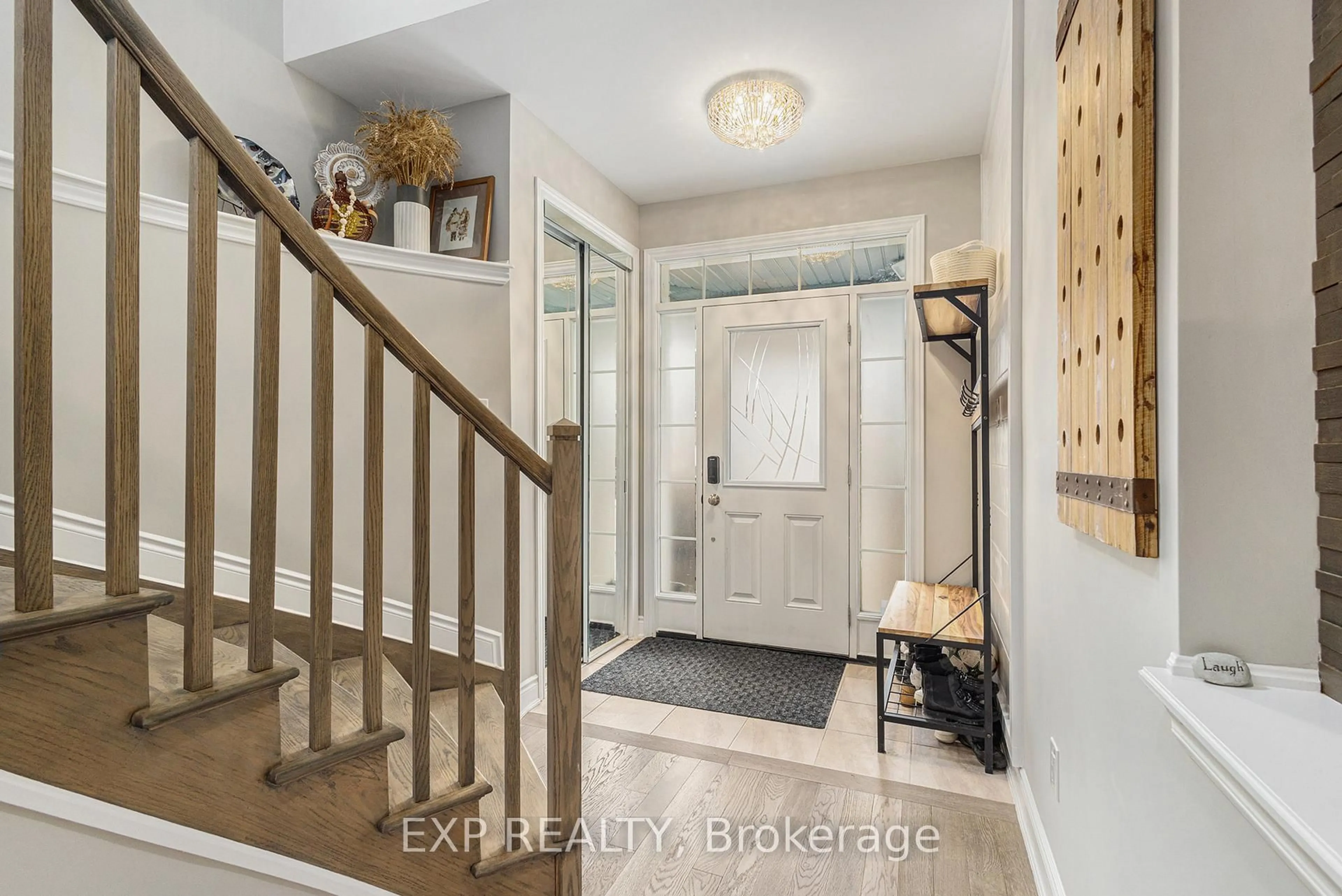 Indoor entryway for 373 River Landing Ave, Ottawa Ontario K2J 6K6