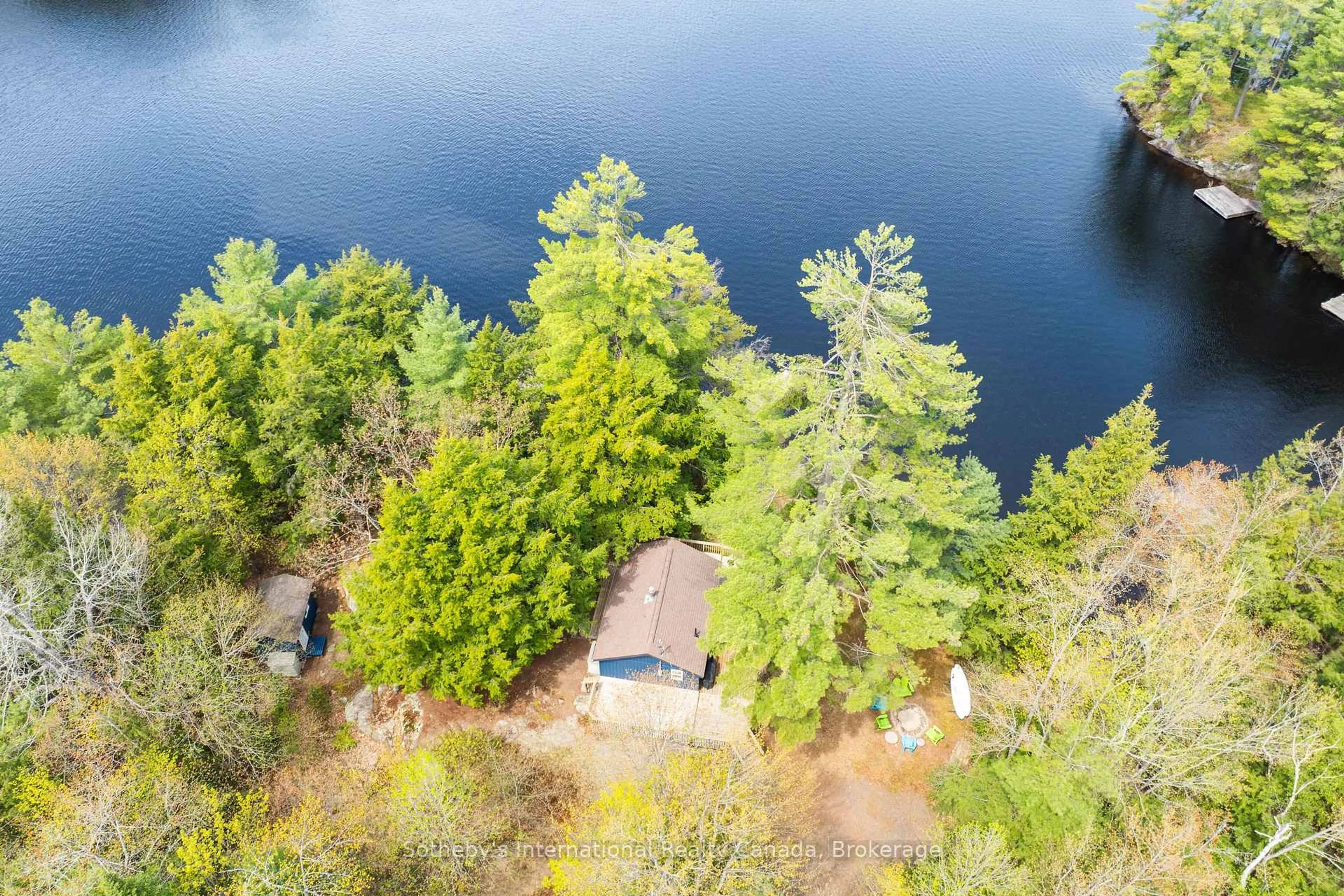 A pic from outside/outdoor area/front of a property/back of a property/a pic from drone, water/lake/river/ocean view for 197 Haleway Dr, Gravenhurst Ontario P1P 1R2