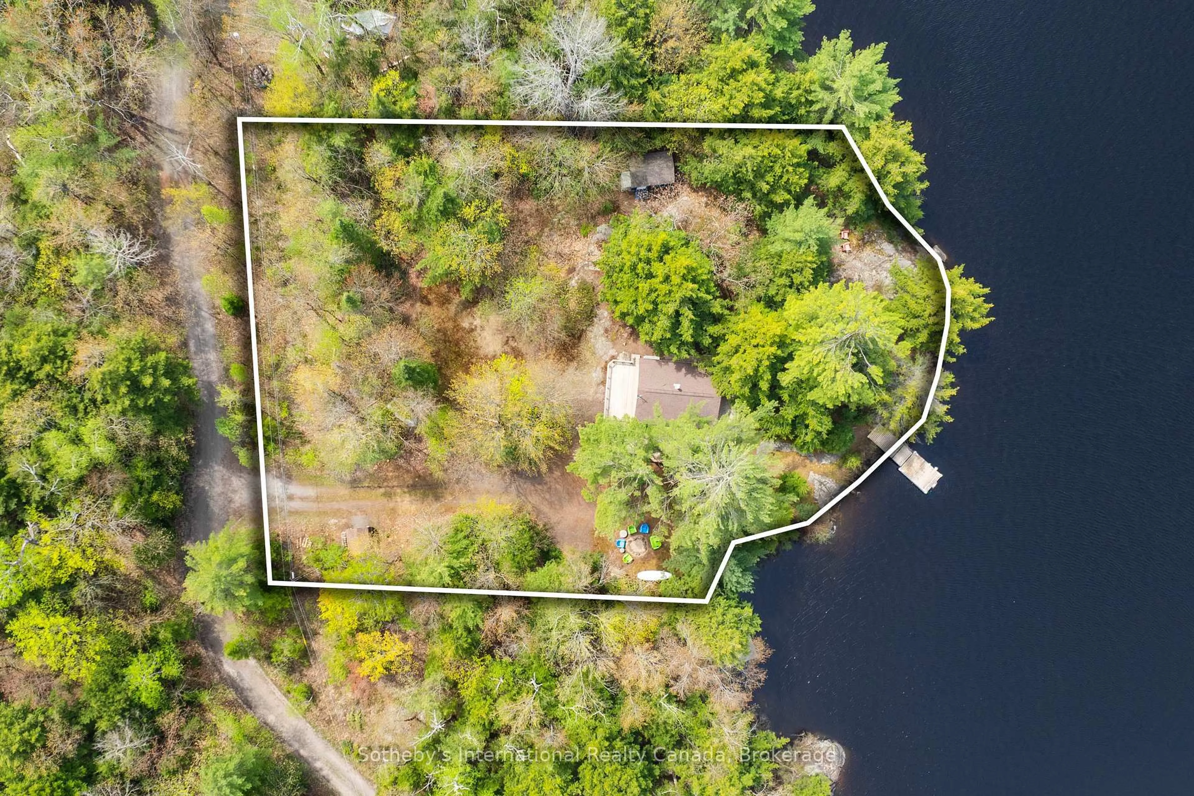 A pic from outside/outdoor area/front of a property/back of a property/a pic from drone, water/lake/river/ocean view for 197 Haleway Dr, Gravenhurst Ontario P1P 1R2