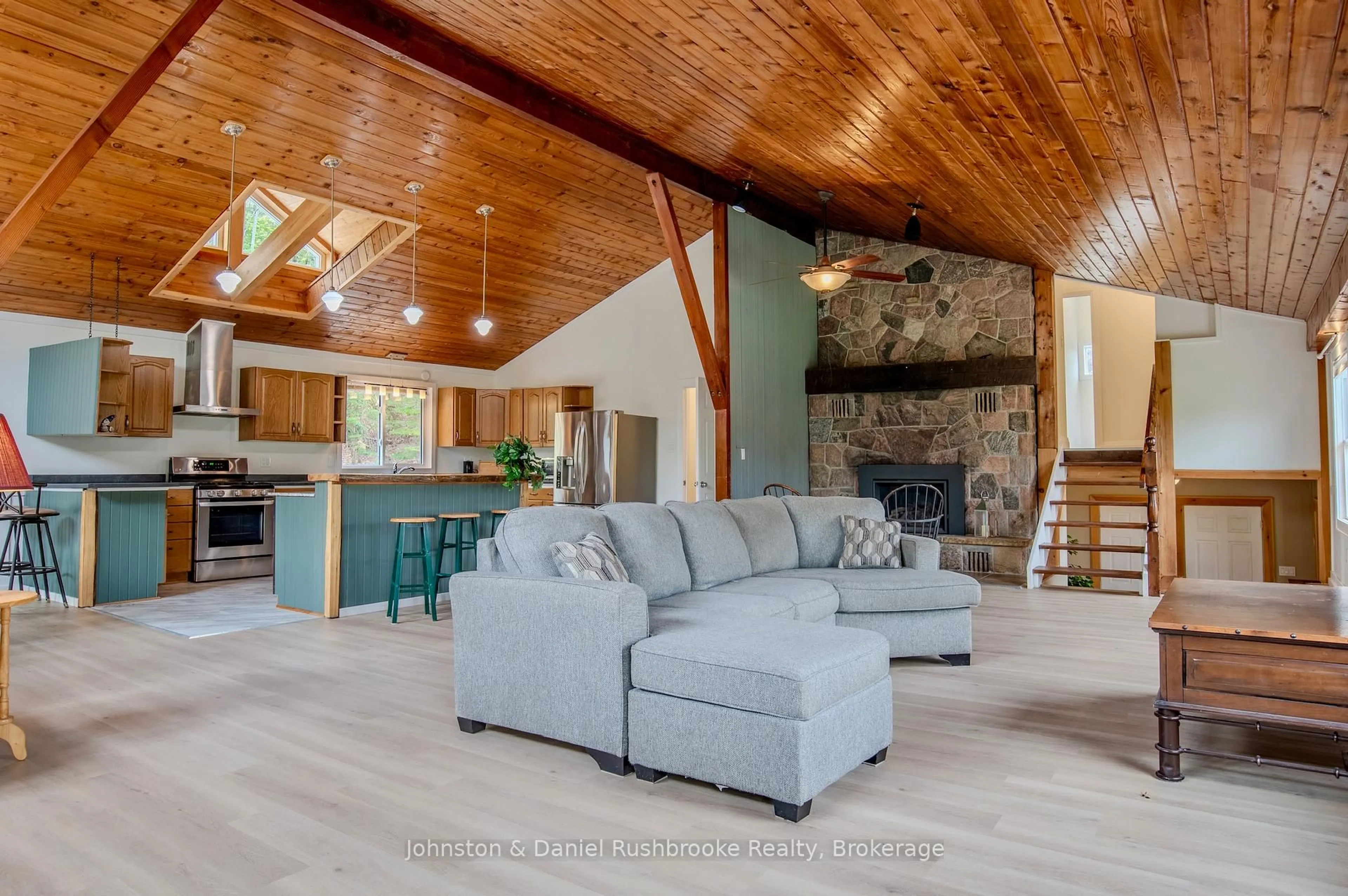 Living room with furniture, unknown for 1267 Silver Lake Rd, Gravenhurst Ontario P1P 1V5