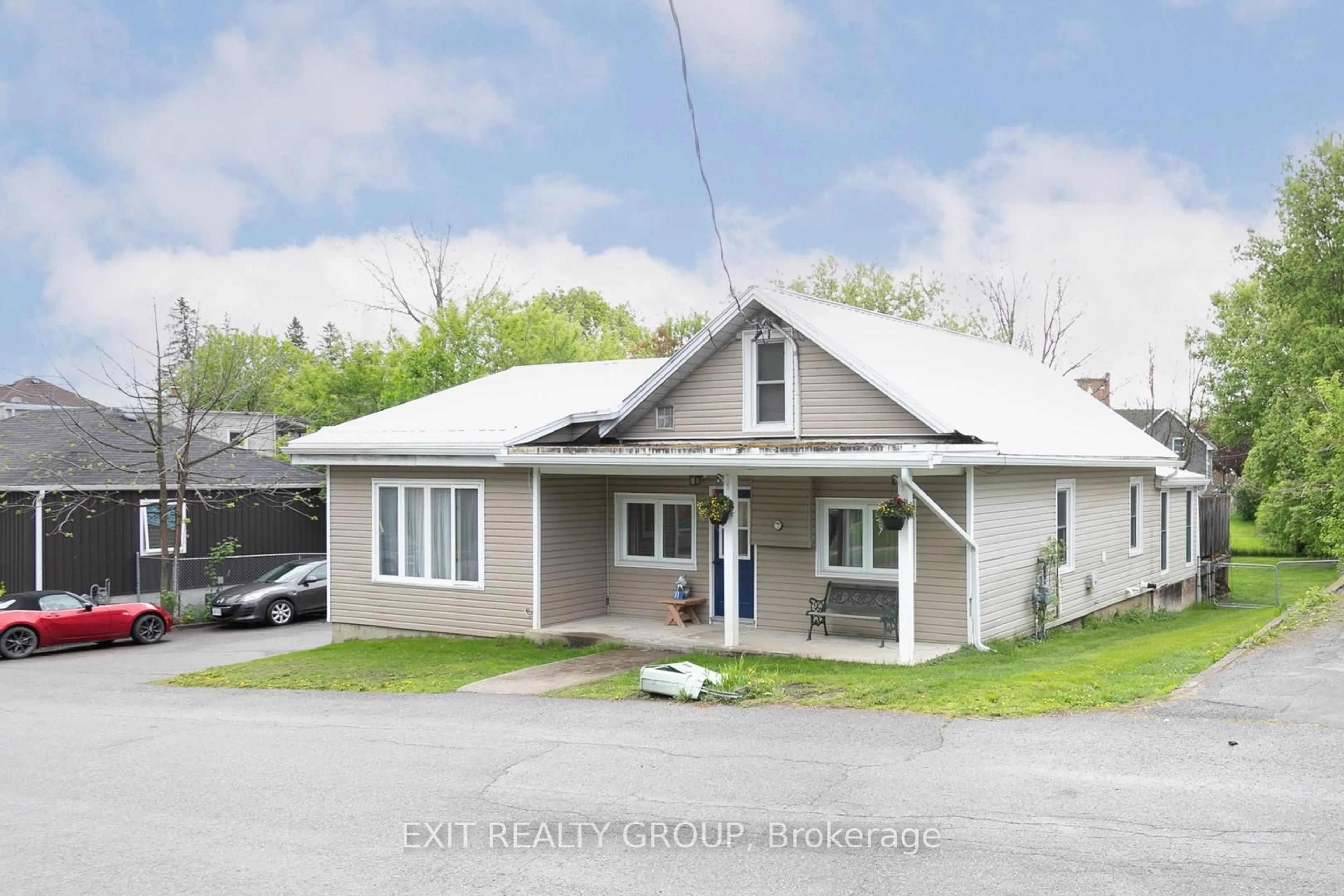 Home with vinyl exterior material, street for 11 Finnegan Dr, Hastings Ontario K0K 2C0