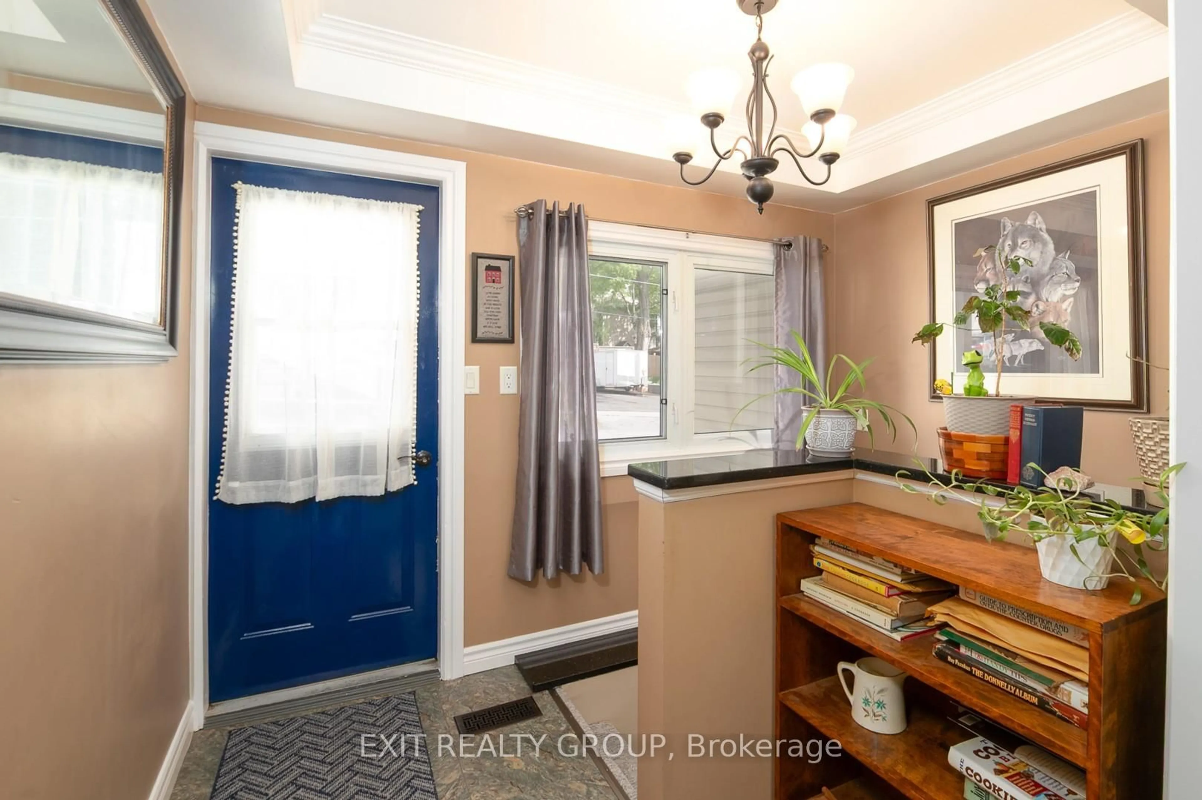 Indoor entryway for 11 Finnegan Dr, Hastings Ontario K0K 2C0
