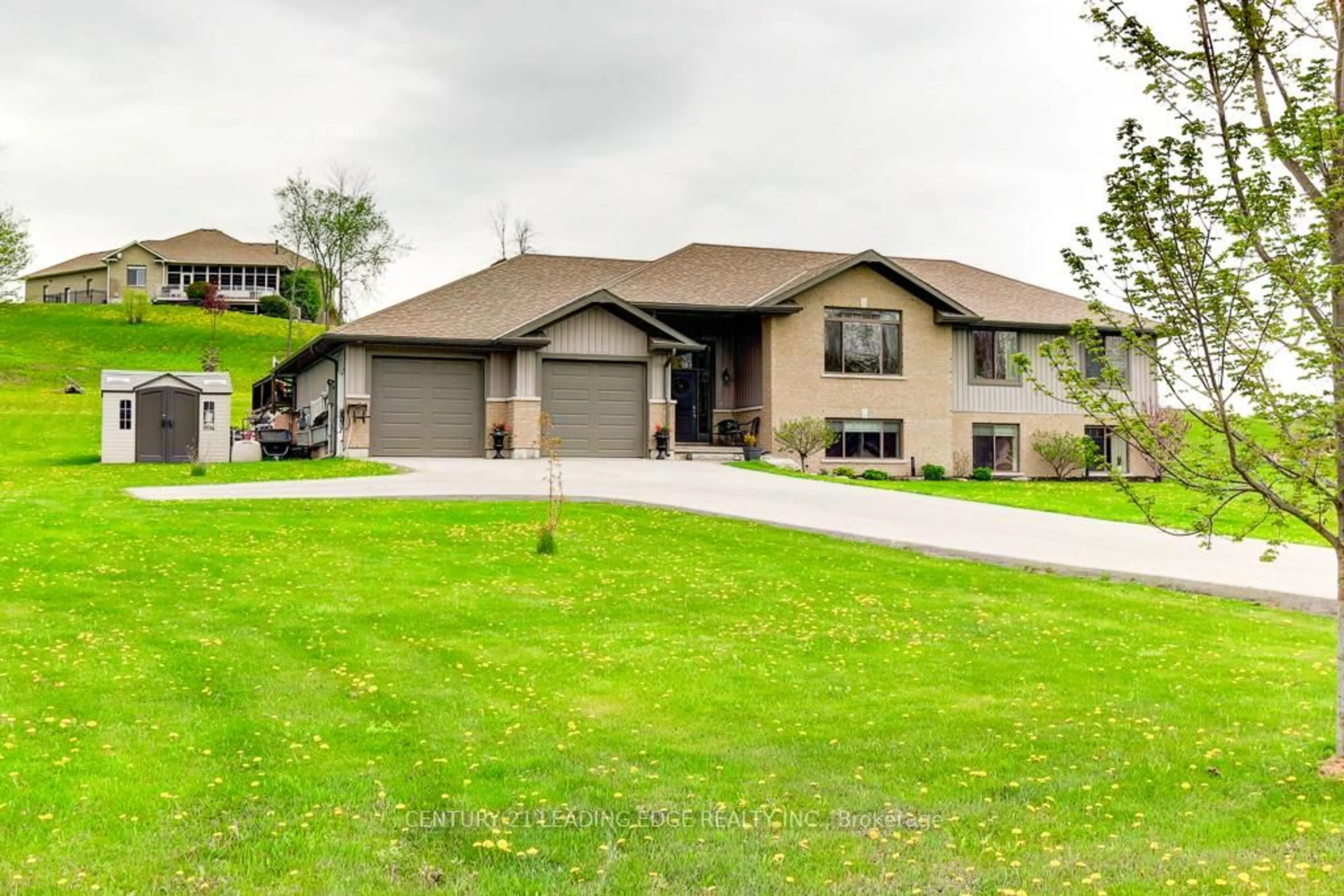 Home with vinyl exterior material, water/lake/river/ocean view for 138 Hiddenvalley Dr, Belleville Ontario K0K 2V0