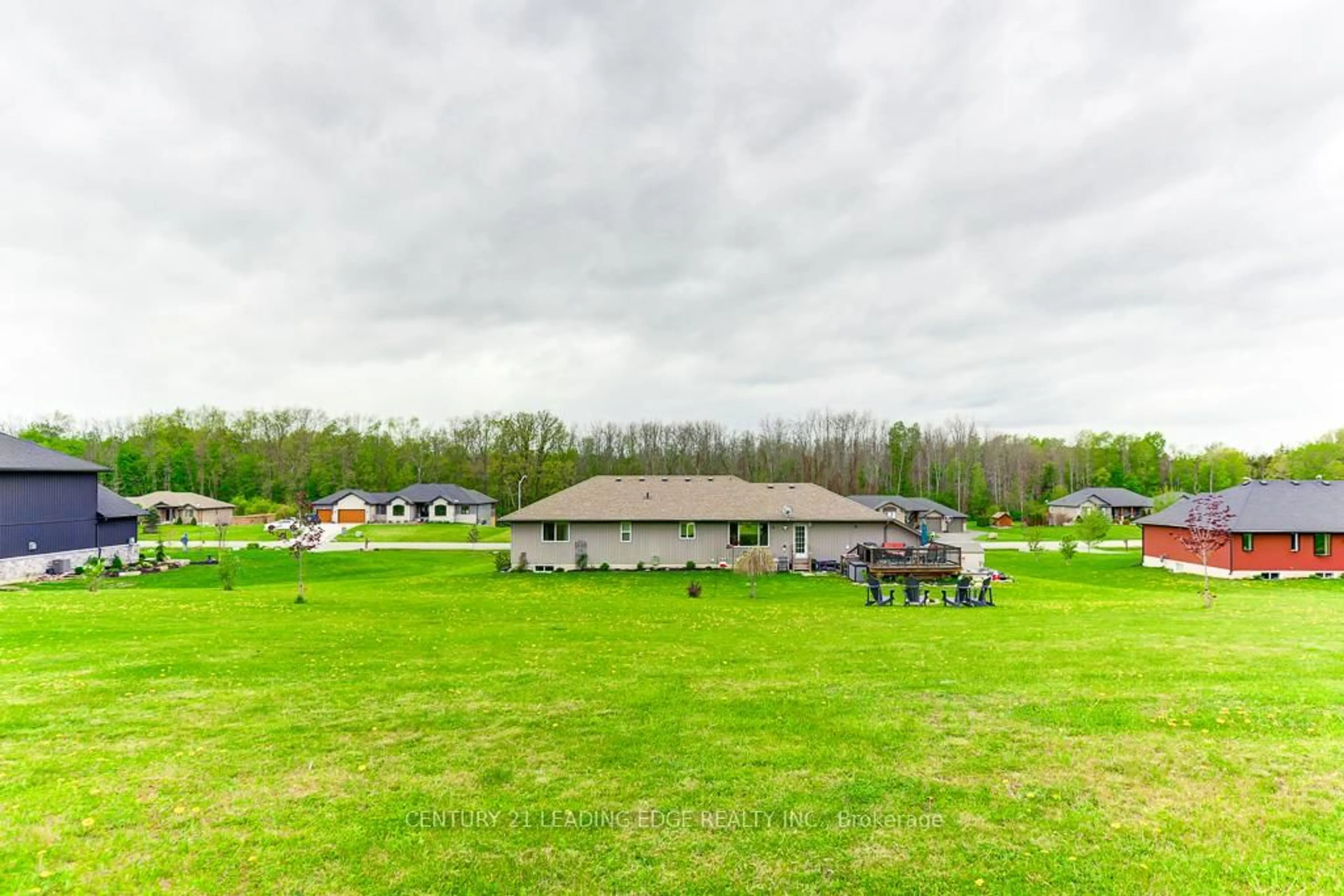 A pic from outside/outdoor area/front of a property/back of a property/a pic from drone, water/lake/river/ocean view for 138 Hiddenvalley Dr, Belleville Ontario K0K 2V0