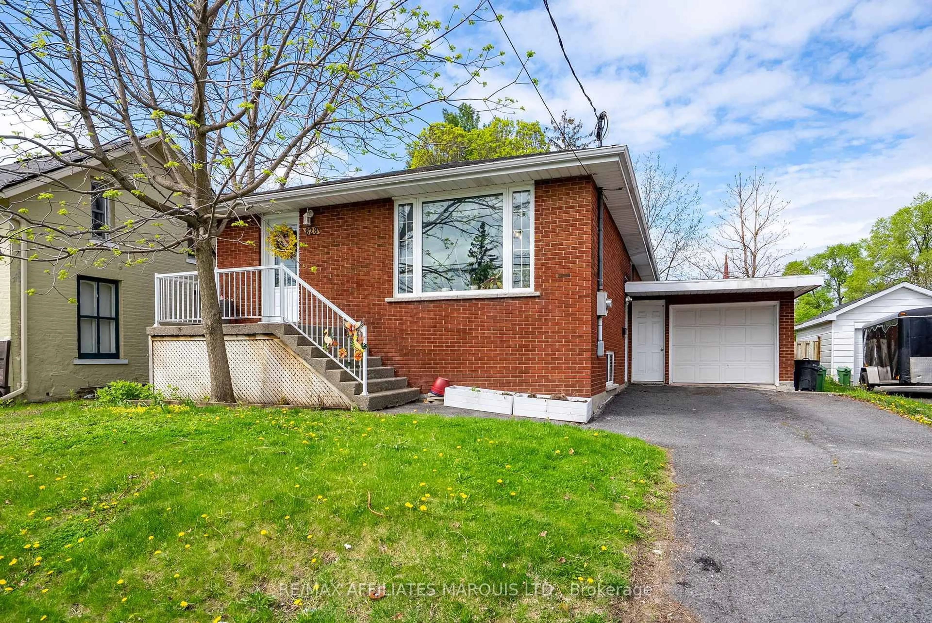 Home with brick exterior material, street for 828 Augustus St, Cornwall Ontario K6J 3X5