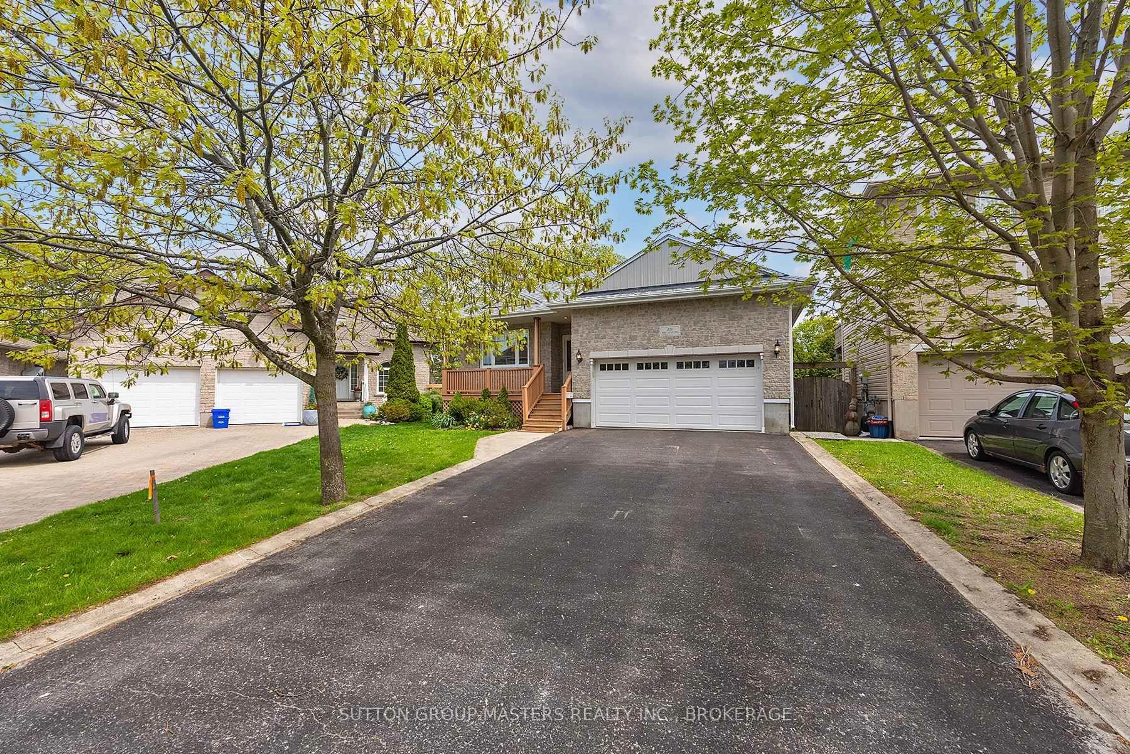 Unknown for 221 Amy Lynn Dr, Loyalist Ontario K7K 2A3
