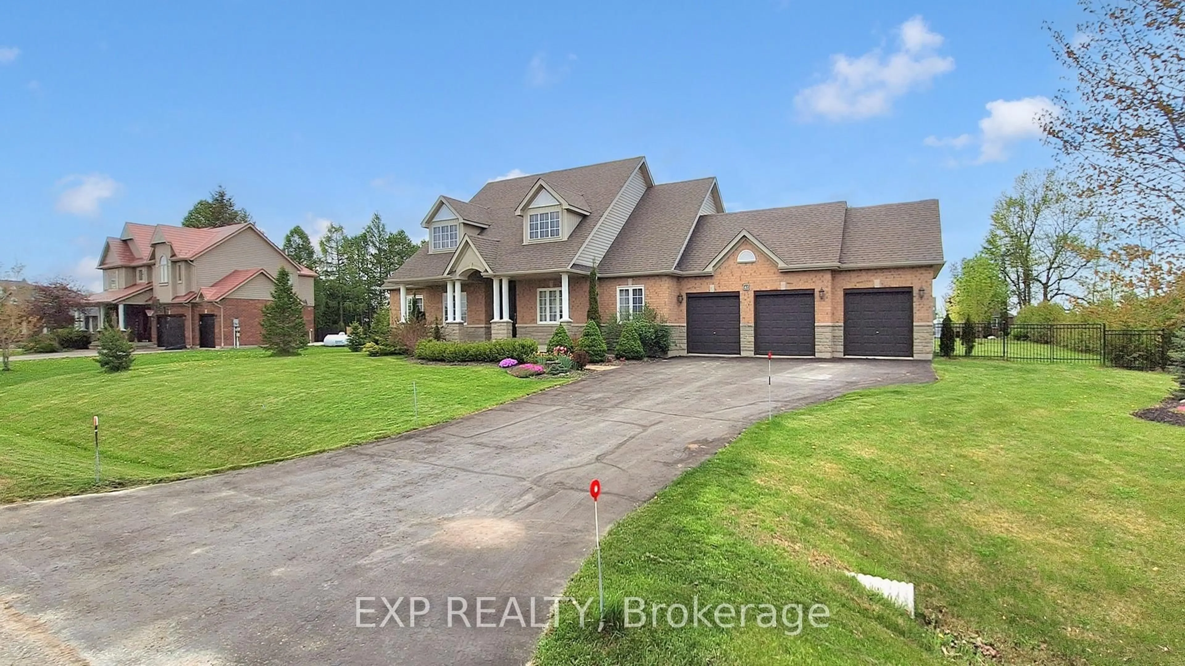 A pic from outside/outdoor area/front of a property/back of a property/a pic from drone, unknown for 42 Somerville Cres, Mulmur Ontario L9V 3J2