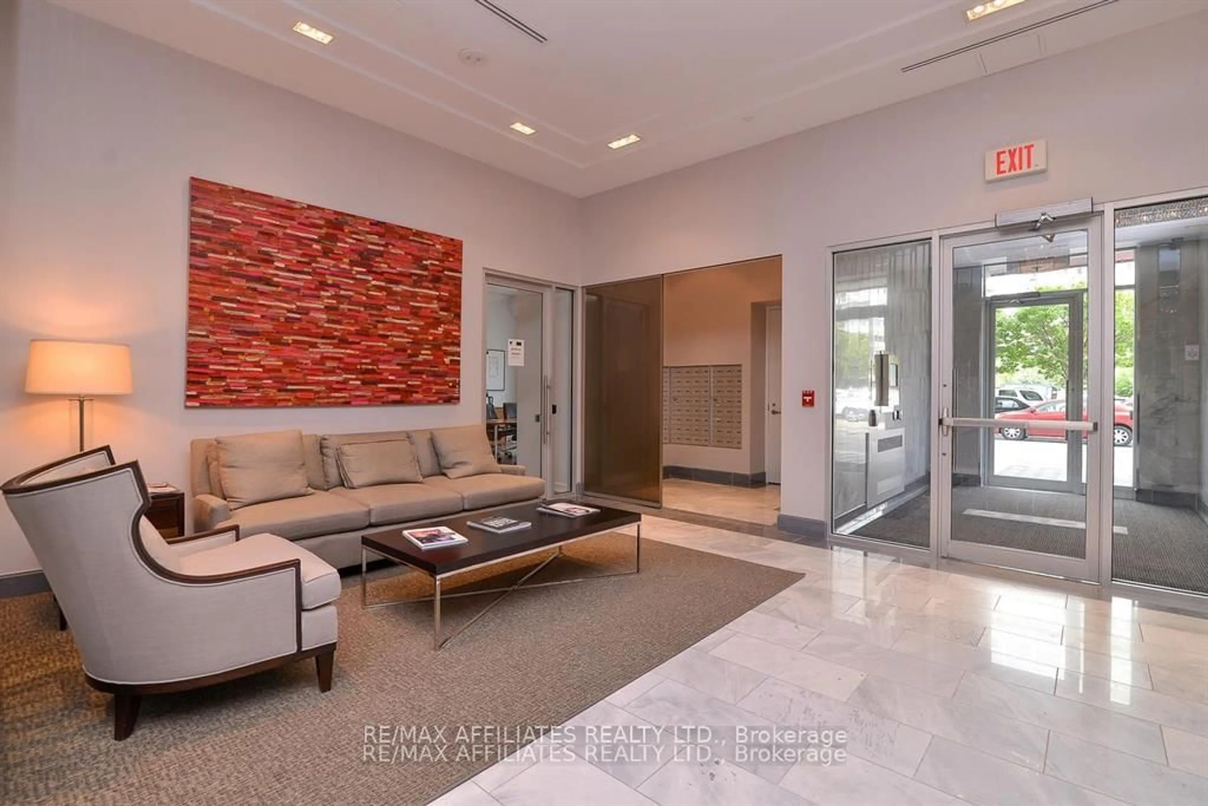 Lobby for 300 Lisgar St #707, Ottawa Ontario K2P 0E2