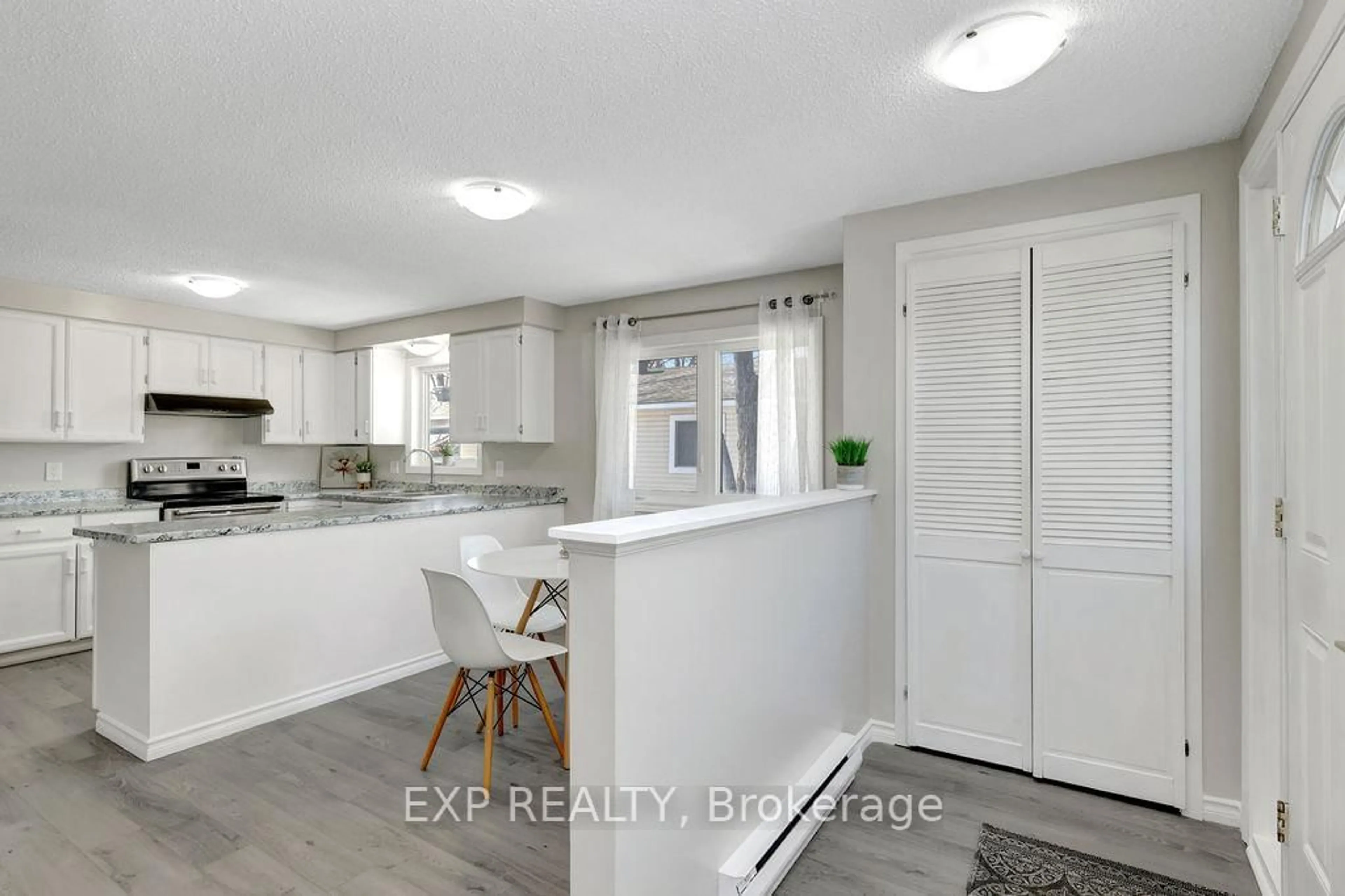 Open concept kitchen, ceramic/tile floor for 6588 Vista John N/A, Greely Ontario K4P 1C8