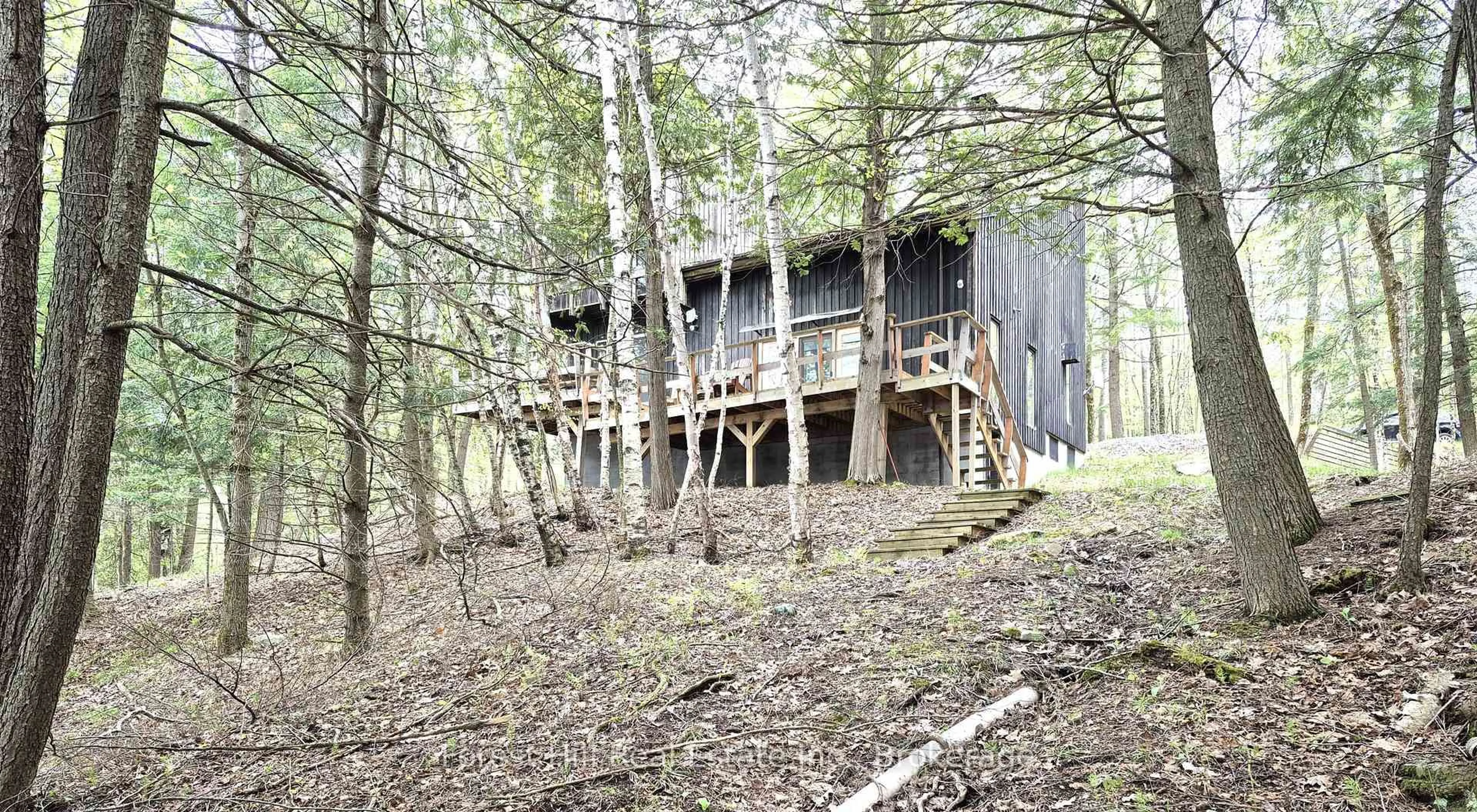 Unknown for 160 West Point Sands Rd, Huntsville Ontario P1H 2J3
