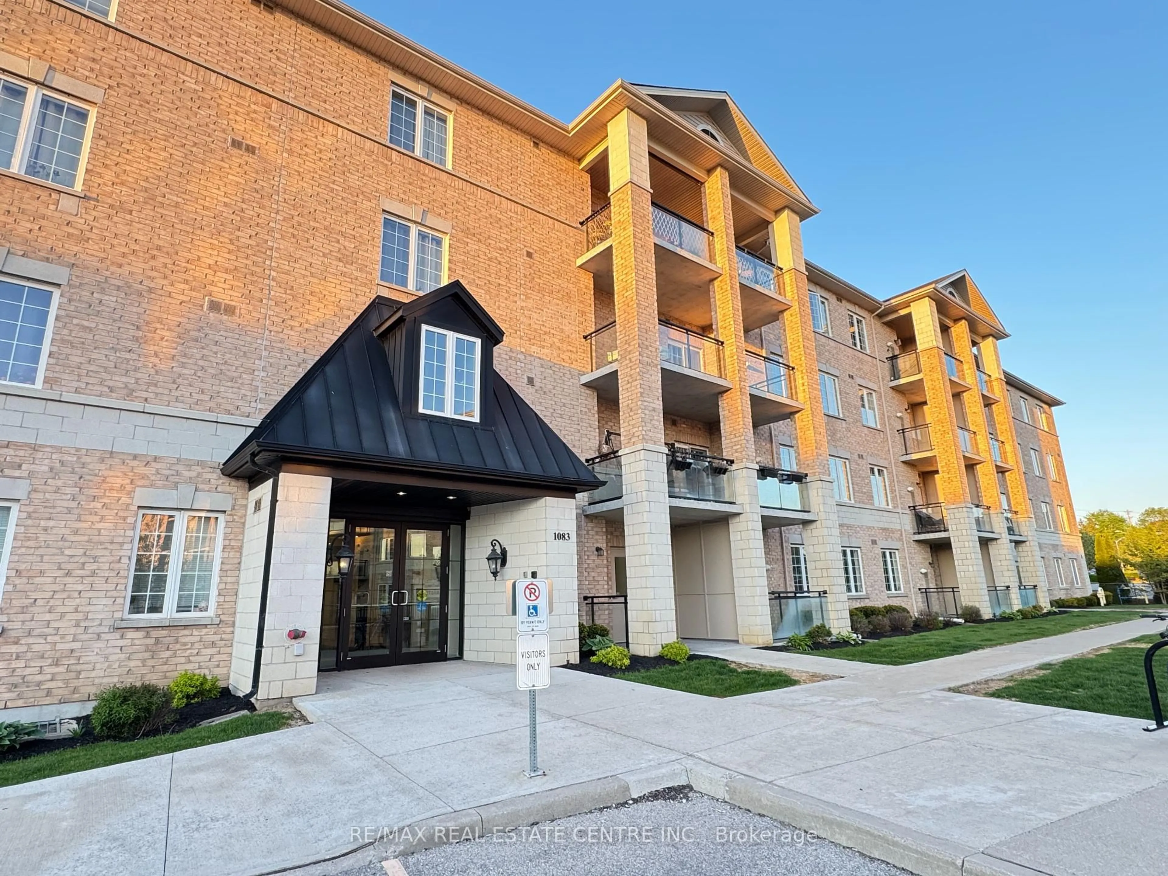 Unknown for 1083 Gordon St #111, Guelph Ontario N1G 0E8