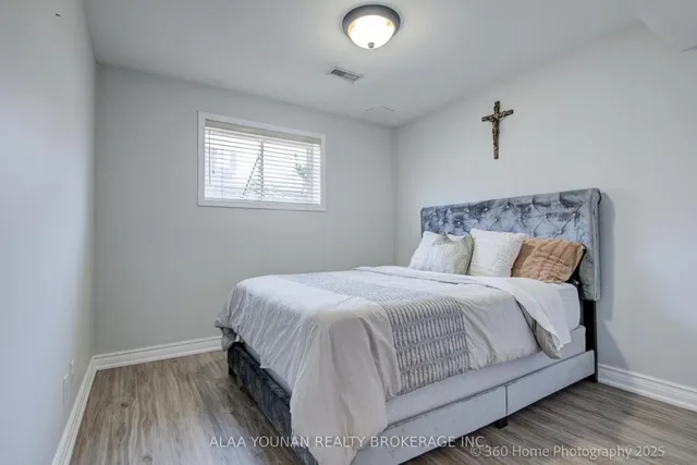 Additional property image - 84 Hillgarden Dr