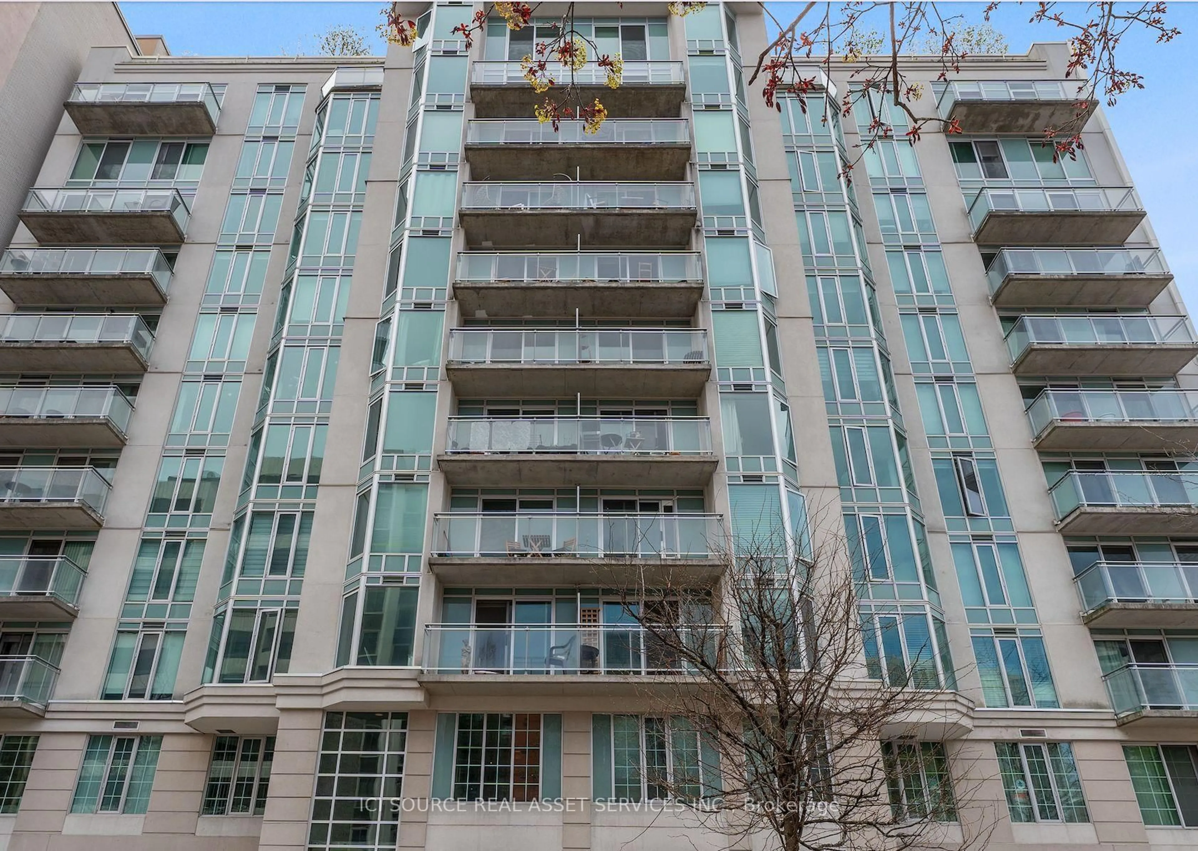 Unknown for 138 Somerset St #812, Ottawa Ontario K2P 0A3