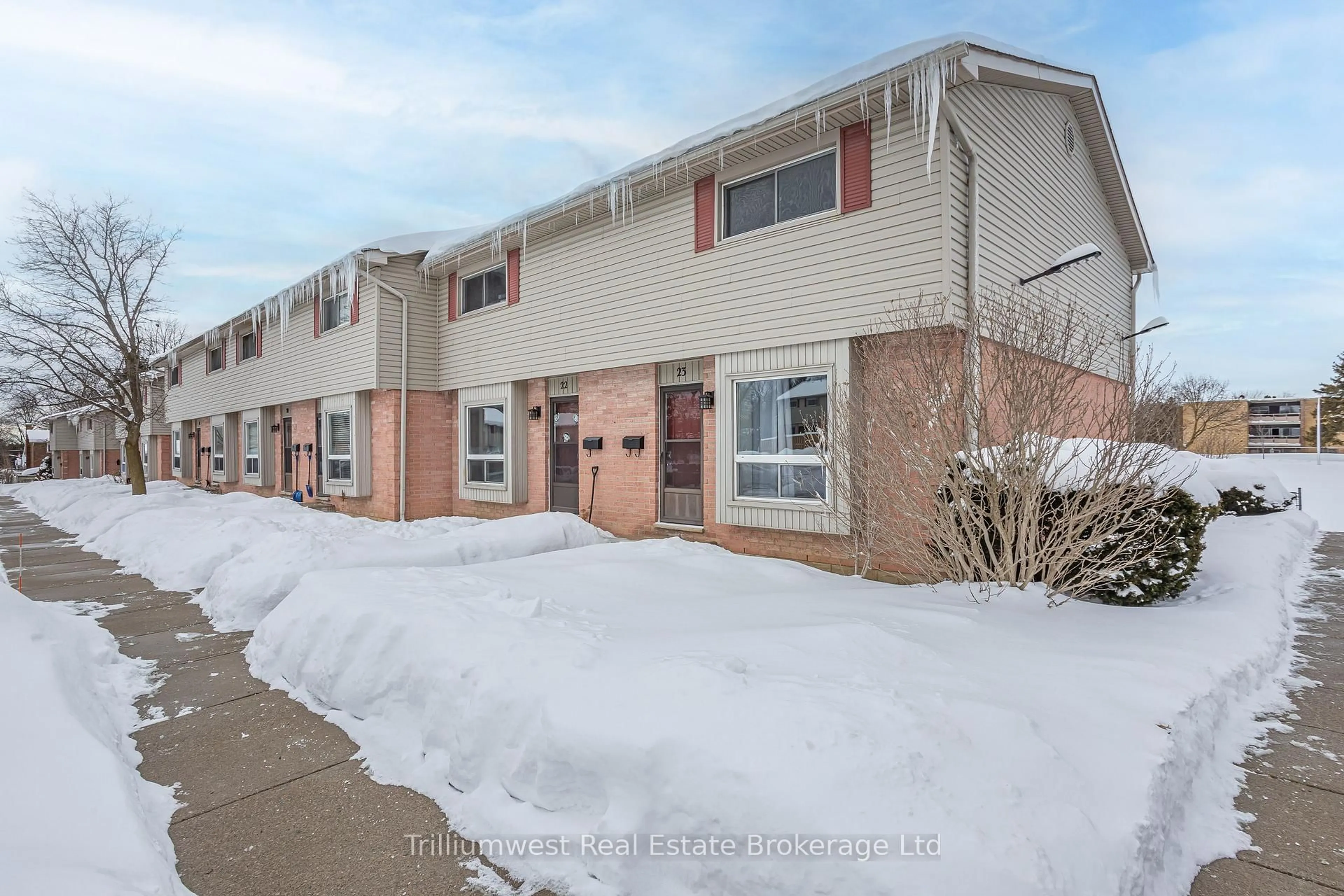 Unknown for 1200 Cheapside St #23, London East Ontario N5Y 5J6