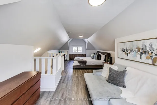 Additional property image - 23 Rosslyn Ave