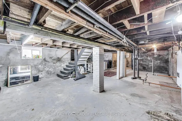 Additional property image - 23 Rosslyn Ave