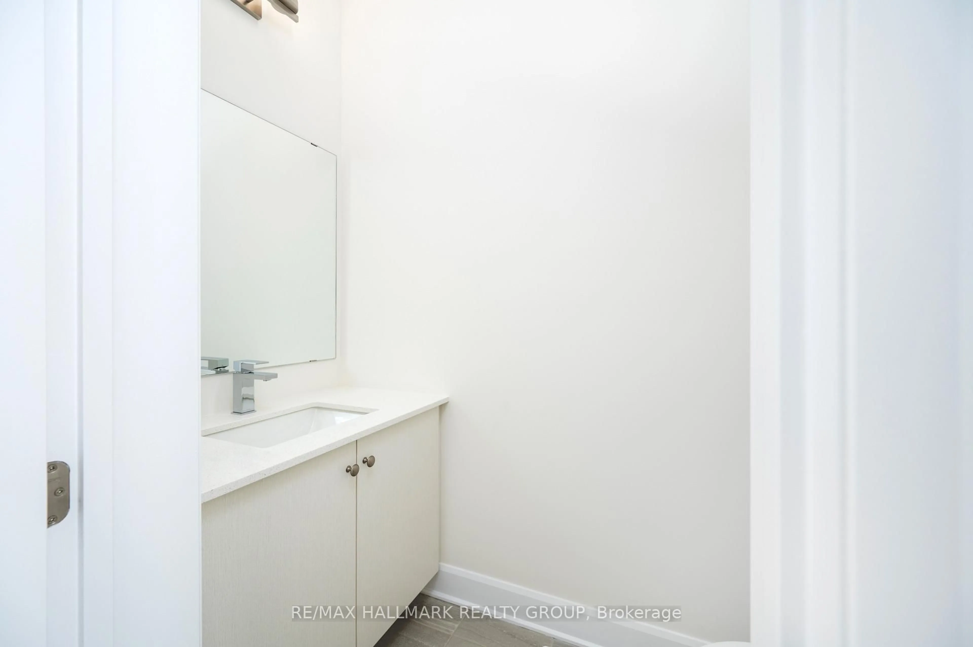 Standard bathroom, unknown for 151 Succession Crt, Stittsville Ontario K2S 2Z8